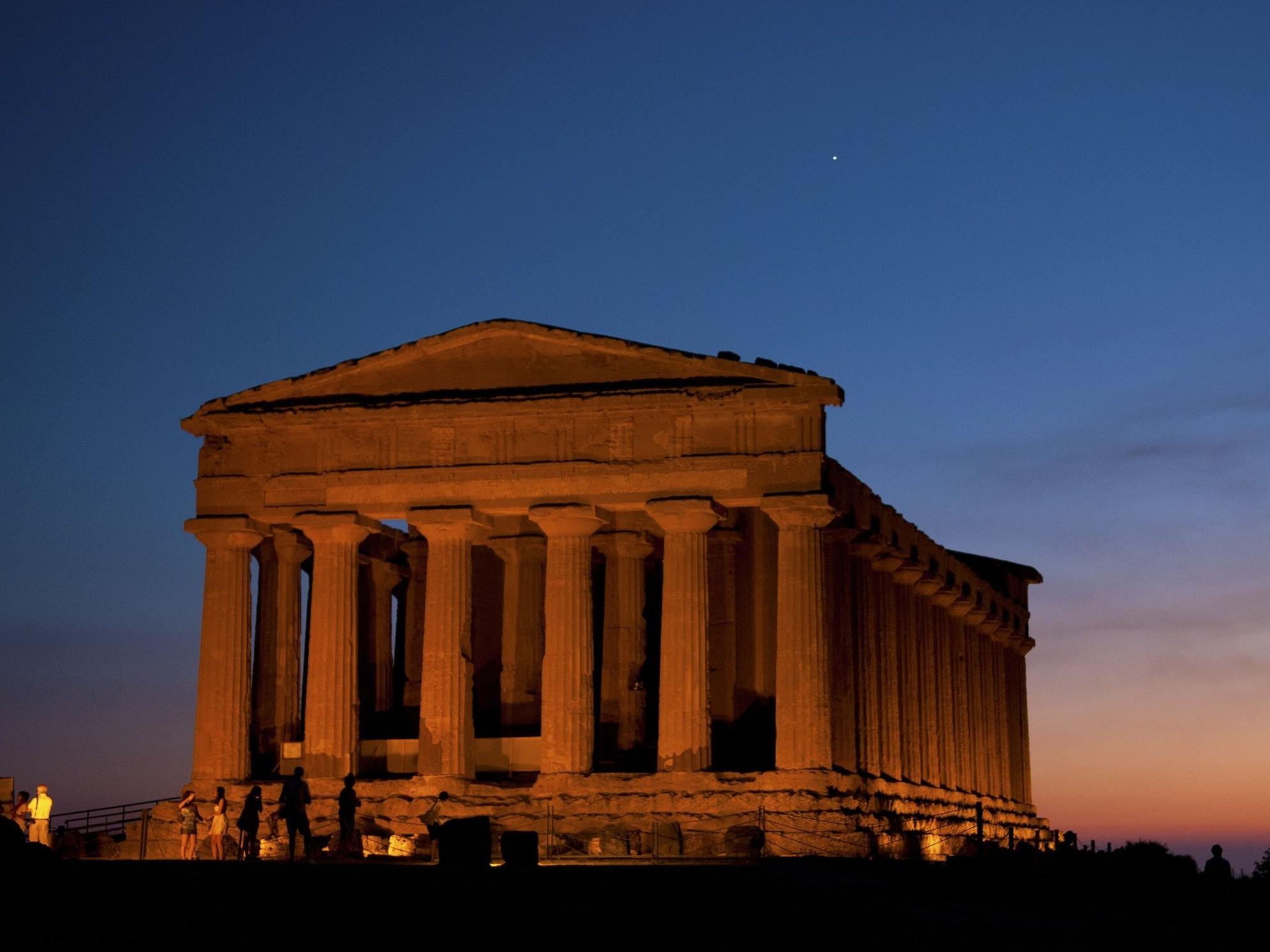 Agrigento: Valley of the Temples Skip-the-Line Sunset Tour