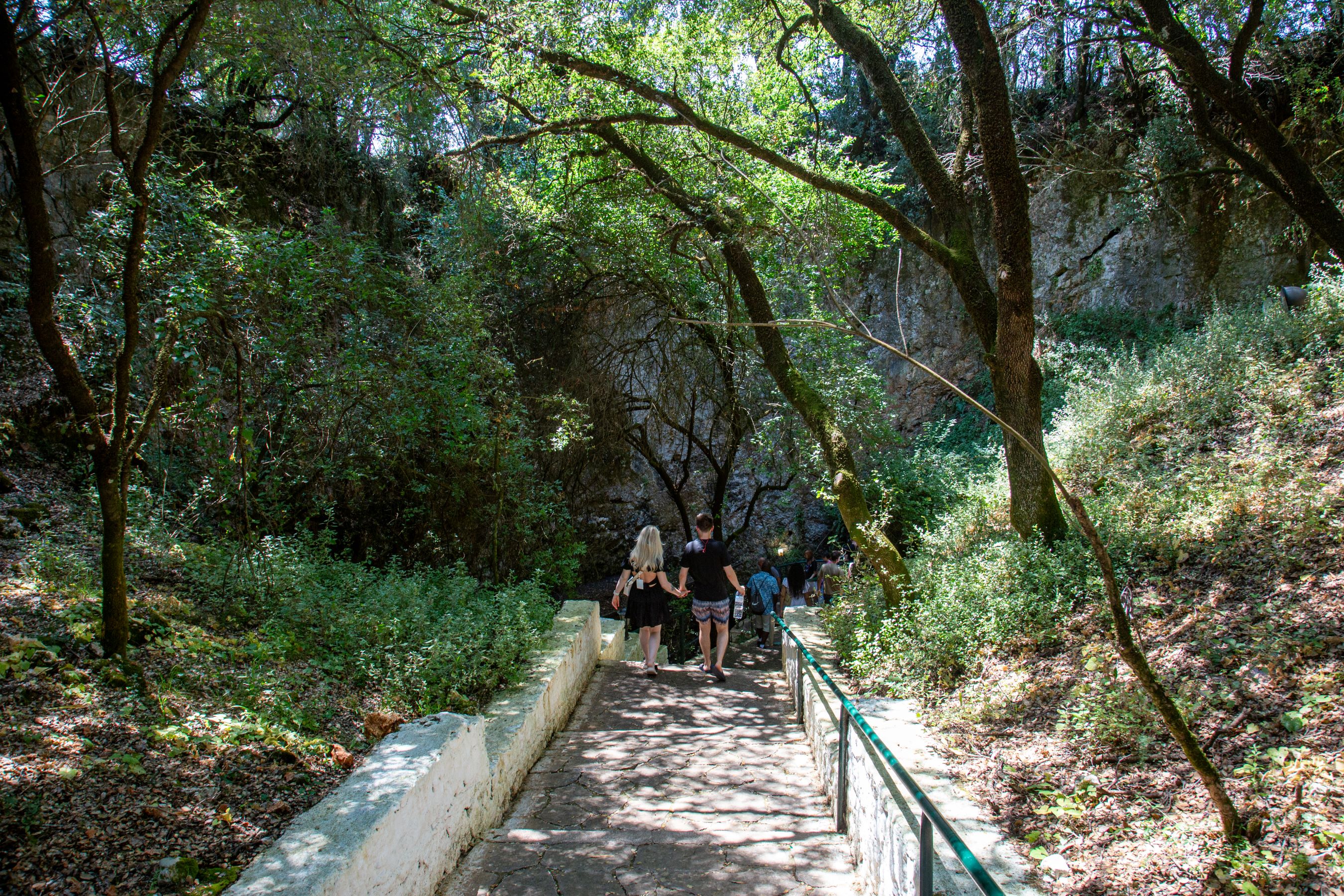 From Argostoli: Melissani Lake & Drogarati Caves Tour
