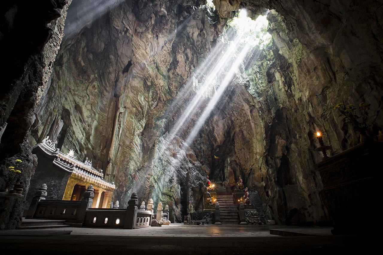 Hoi An to Hue Private Scenic Transfer via Hai Van Pass