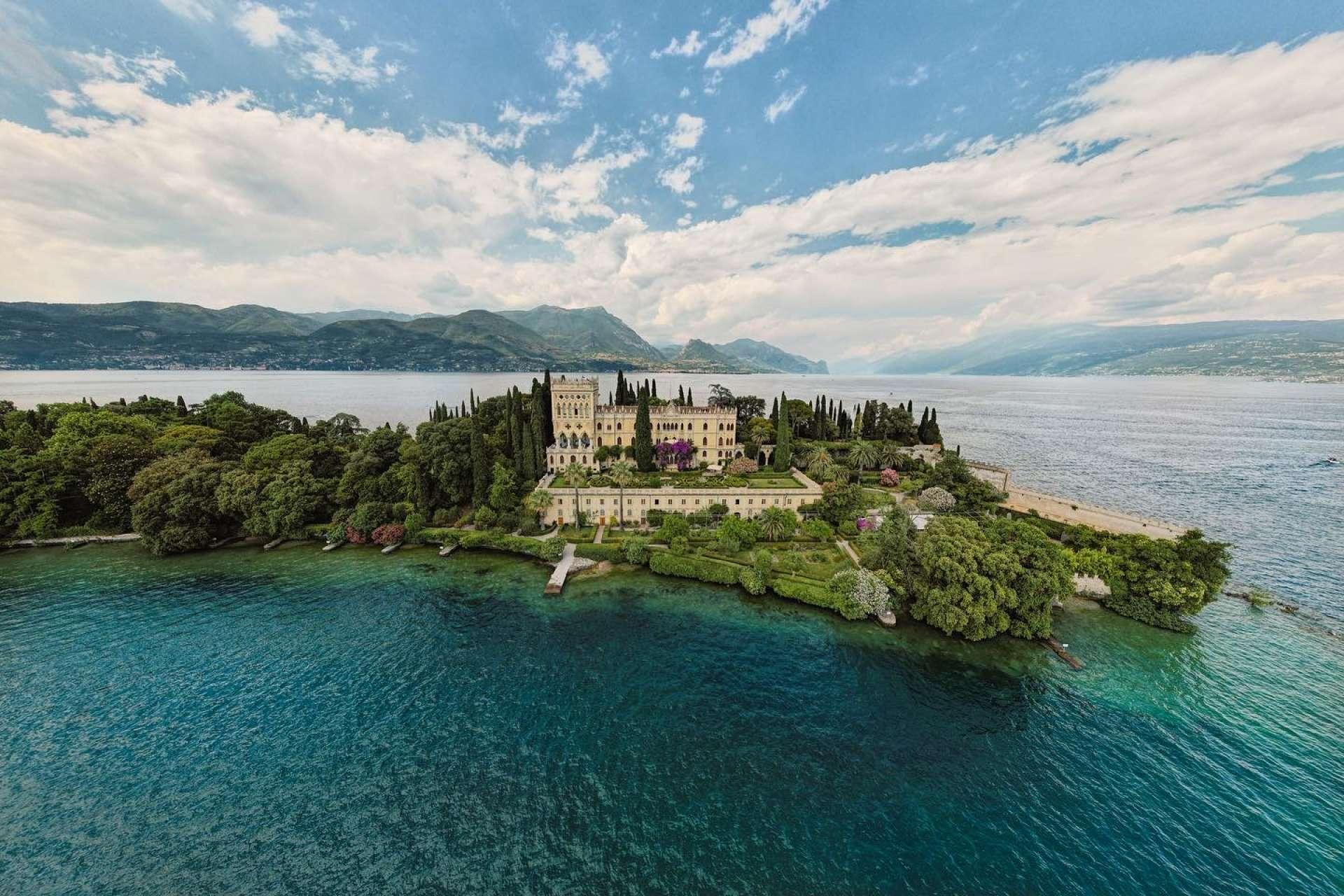 Southern Lake Garda Speedboat Adventure