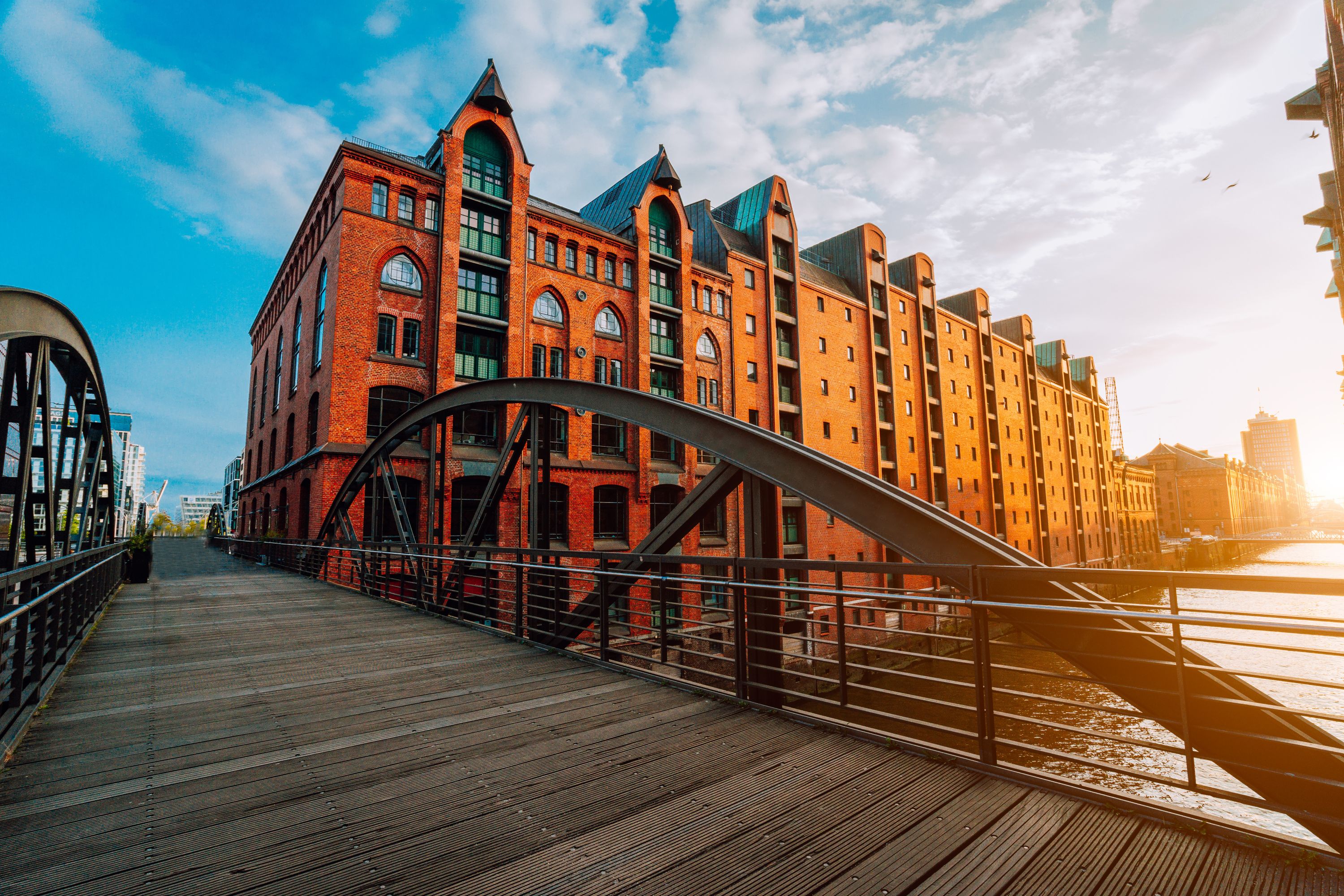 Hamburg Old Town & Speicherstadt Private Walking Tour