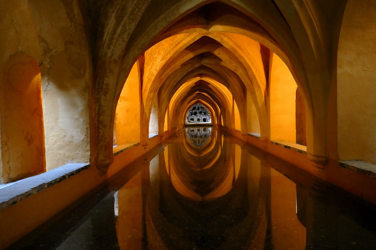 Small-Group Guided Tour of the Royal Alcázar of Seville