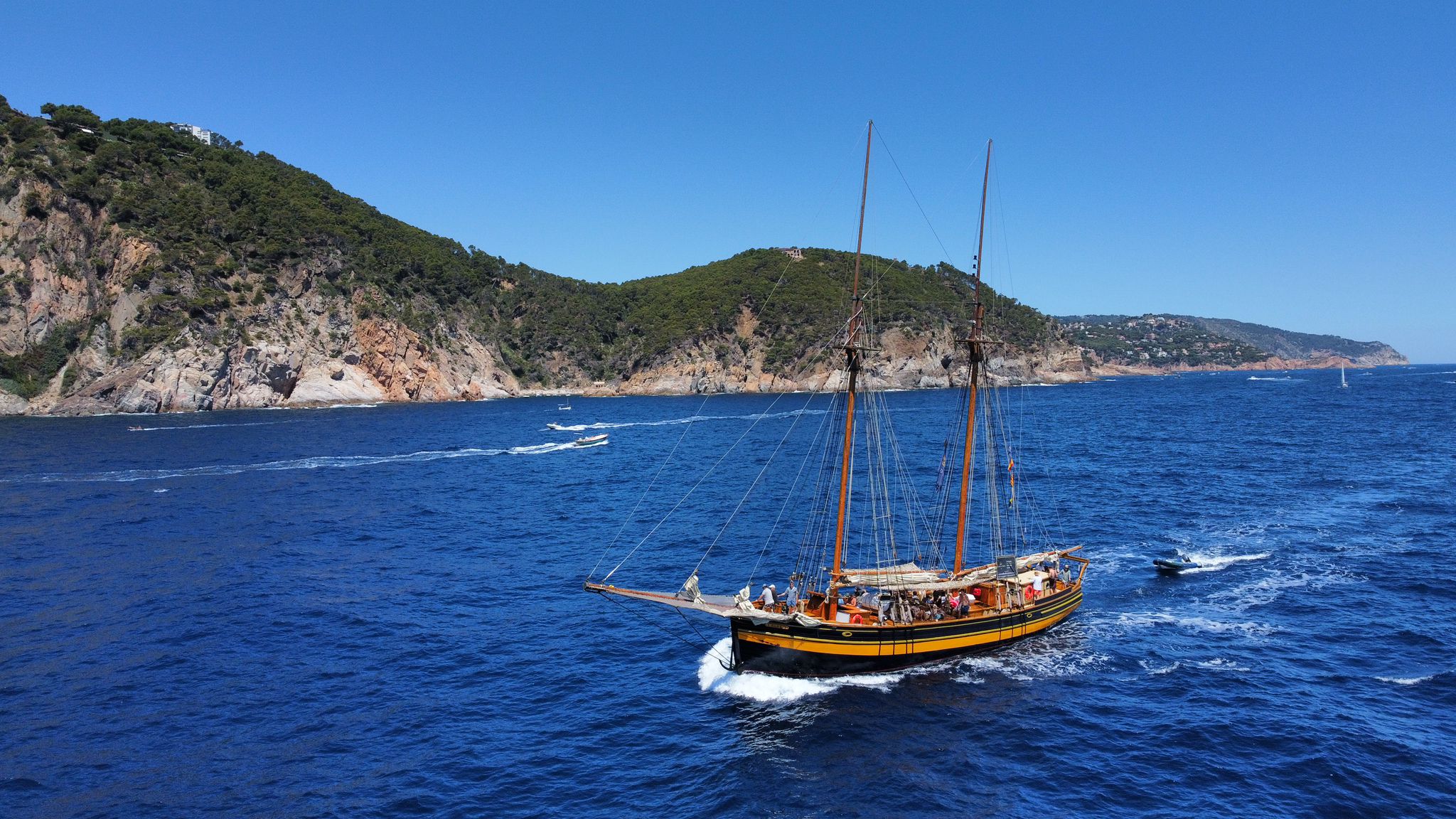Southern Costa Brava Sailing Experience from Palamós