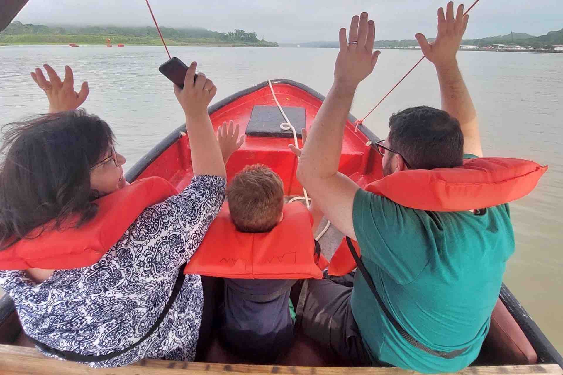 Panama Canal, Monkey Island & Sloth Sanctuary Expedition