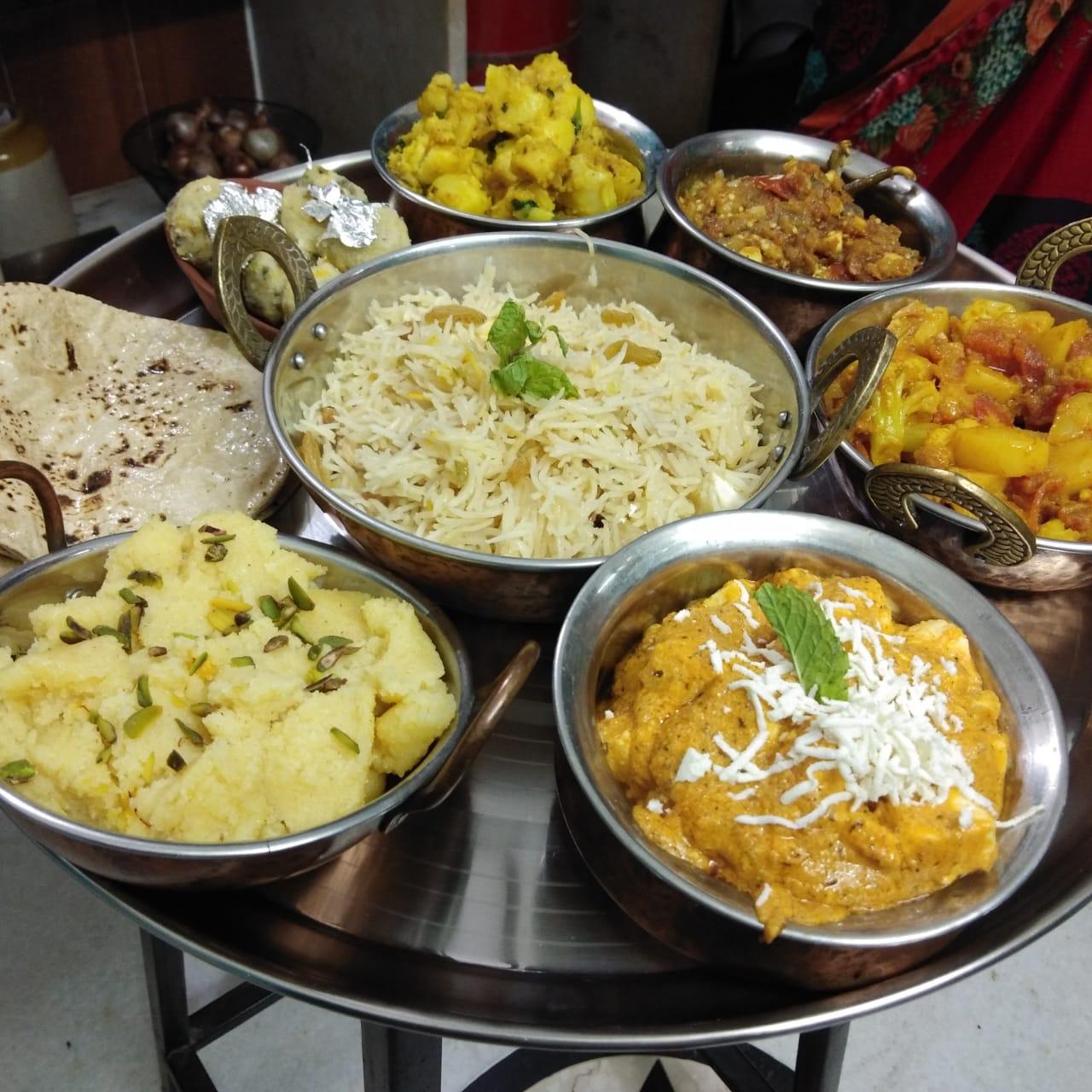 Authentic Jodhpur Vegetarian Cooking Class with Local Family