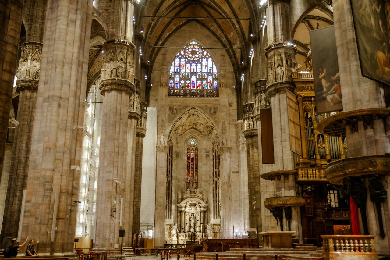 Milan Duomo & Rooftop Semi-Private Fast-Track Tour
