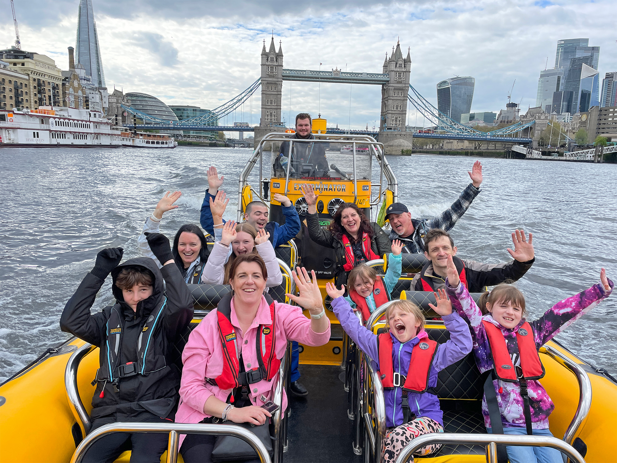 London: 70-Minute Thames Barrier Speedboat Tour