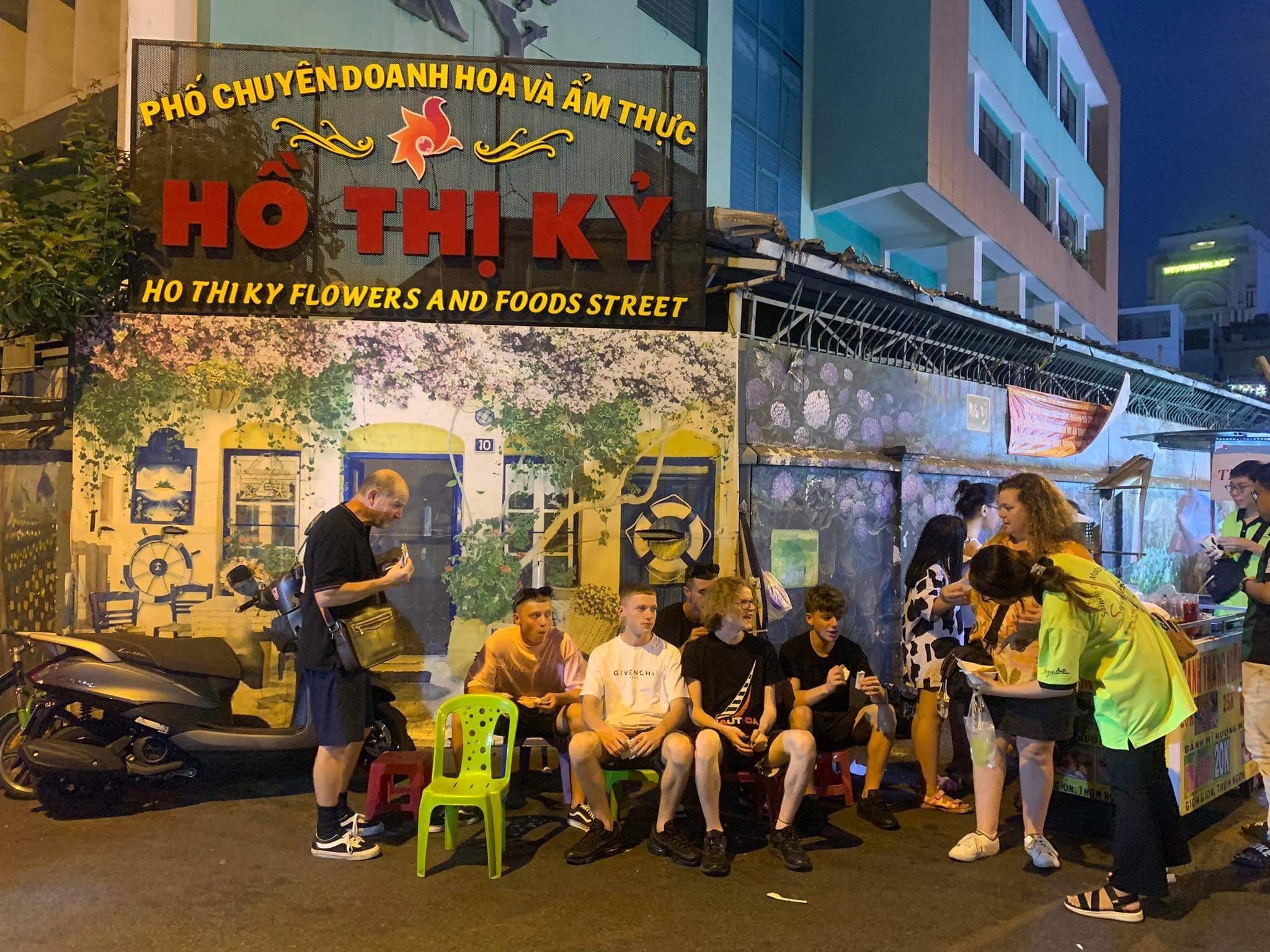 food tour in Saigon — photo 46