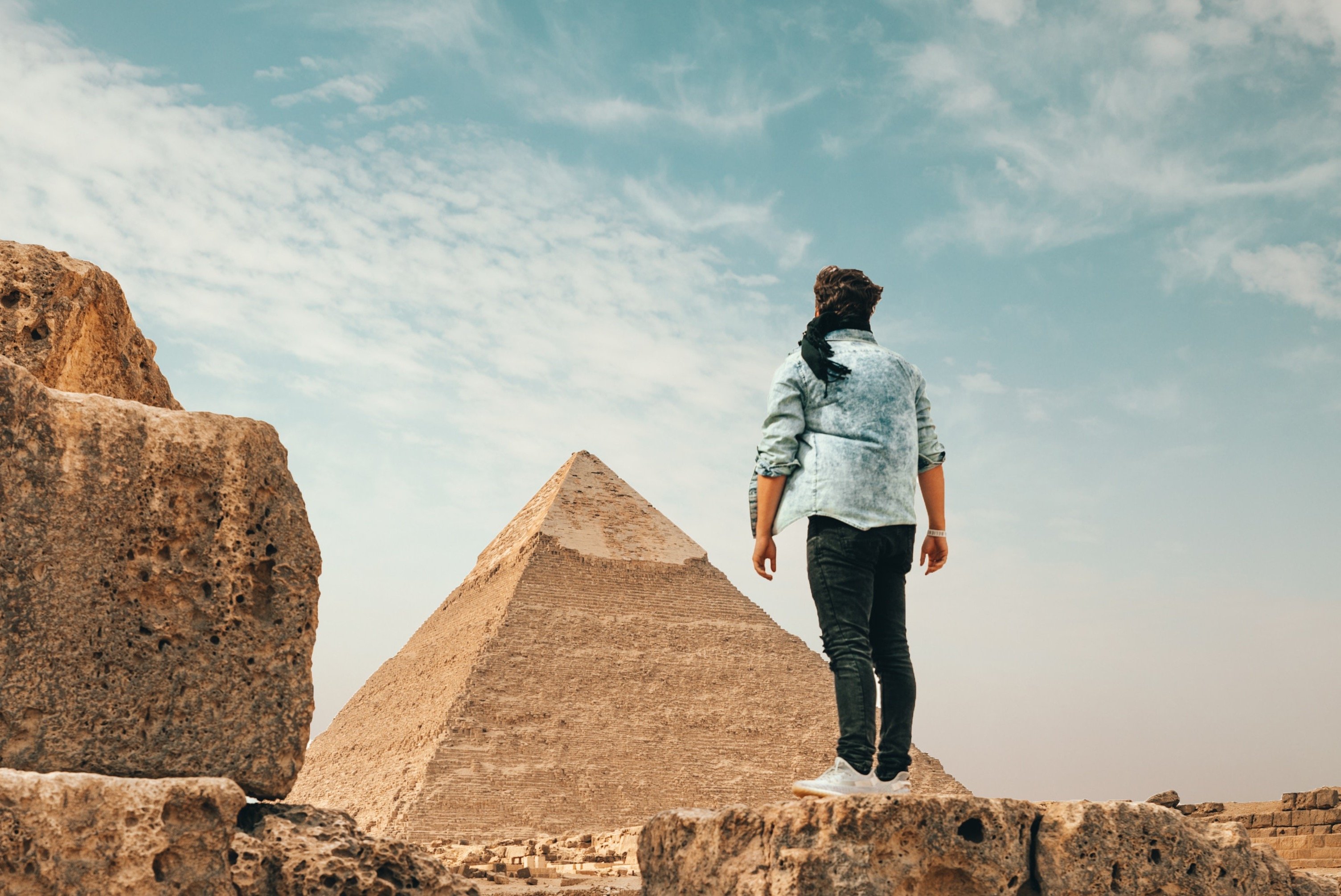 Cairo: Pyramids, Sphinx, Saqqara & Memphis Full-Day Tour