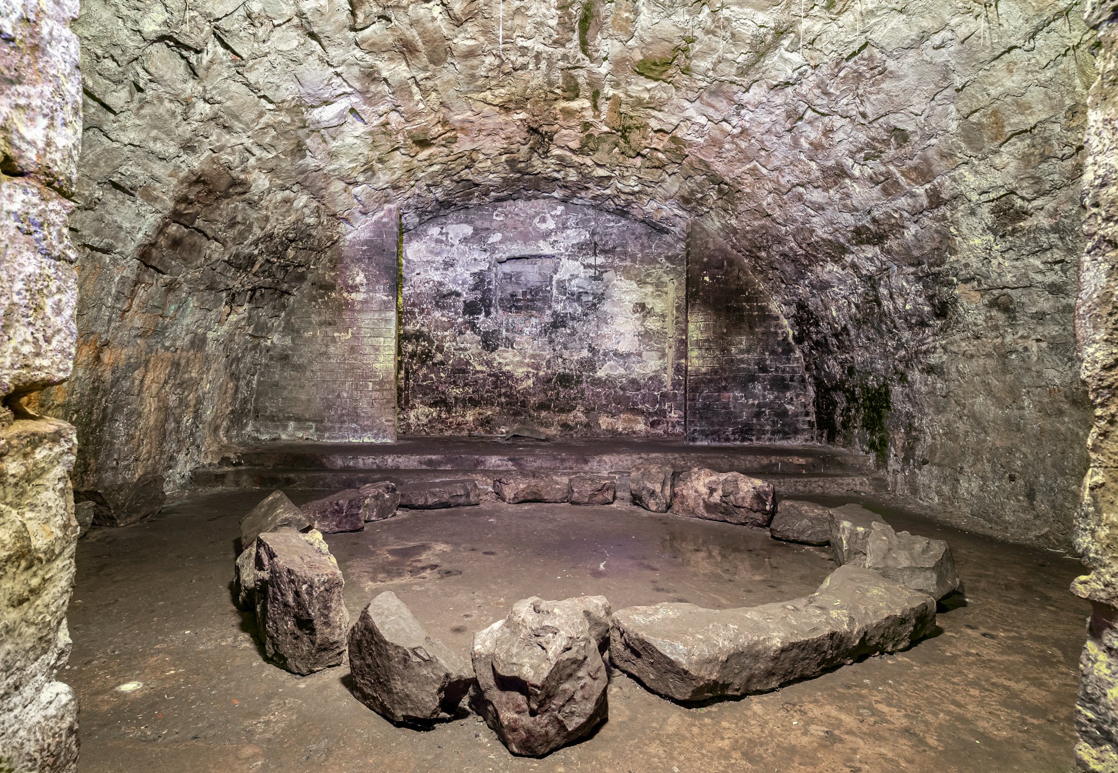 Edinburgh ghost tour — South Bridge Vaults and Greyfriars Kirkyard — image 6
