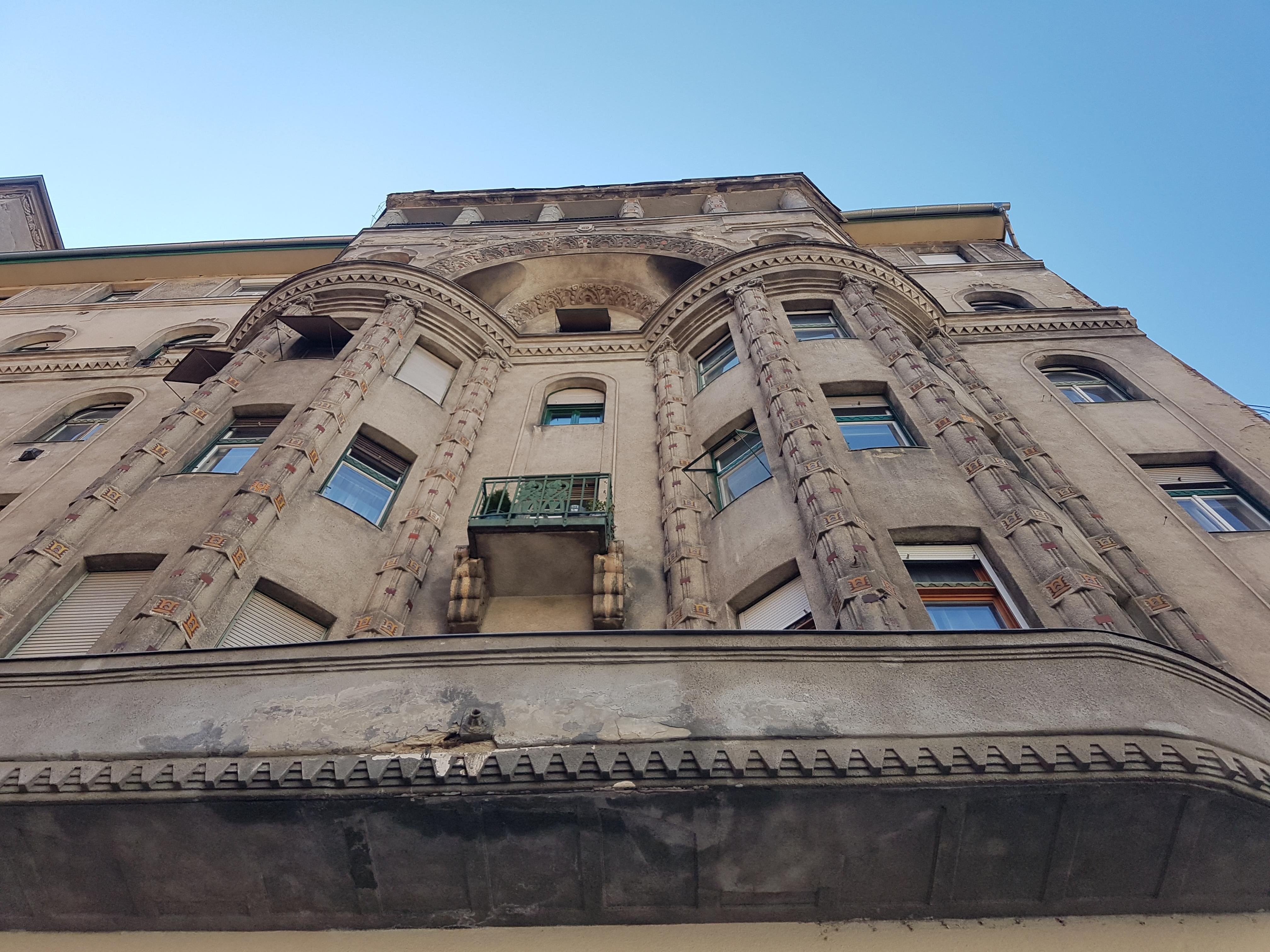 quarter tour in Budapest — photo 14