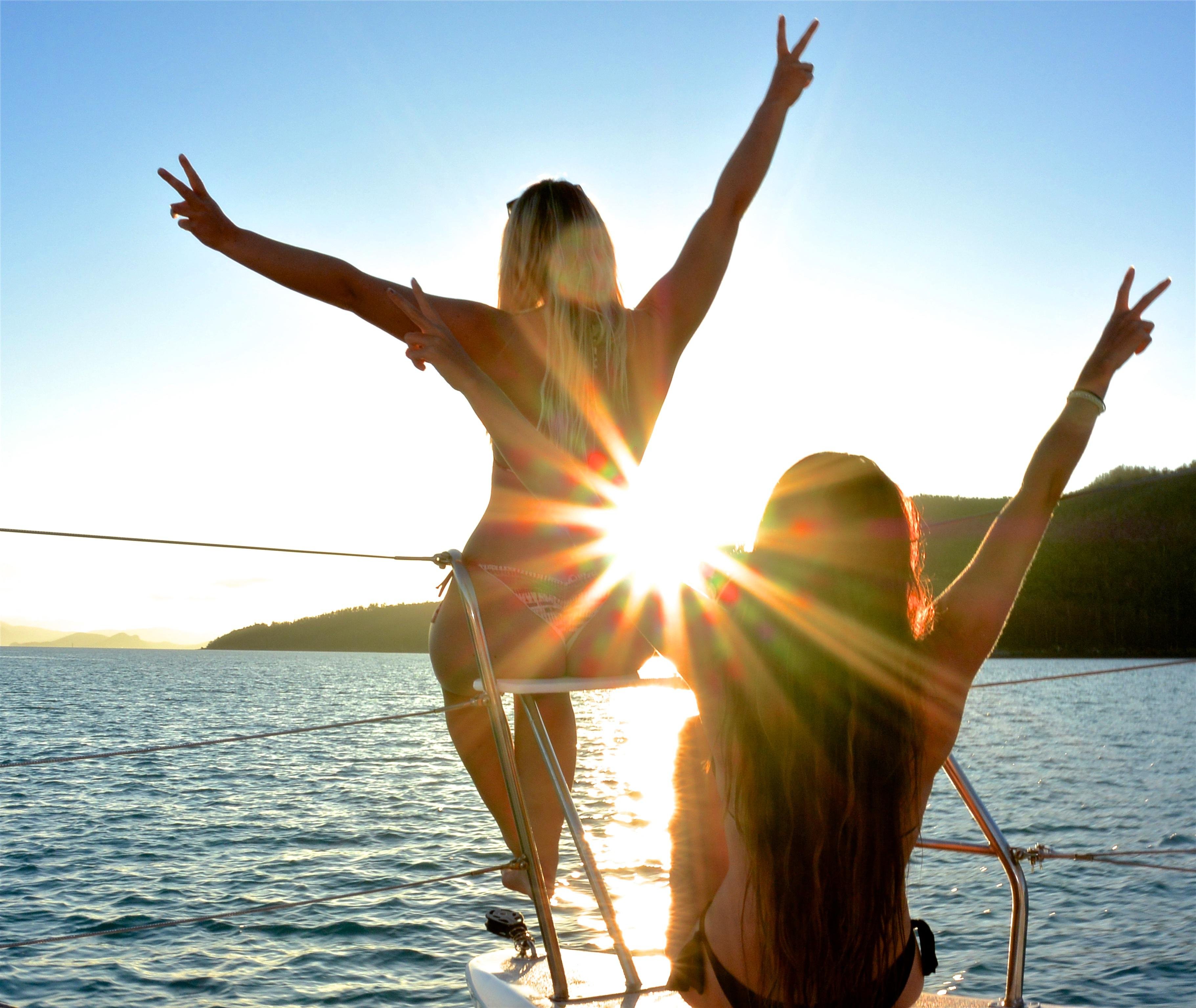 Whitsundays Luxury Catamaran Sail, Snorkel & SUP Day Tour