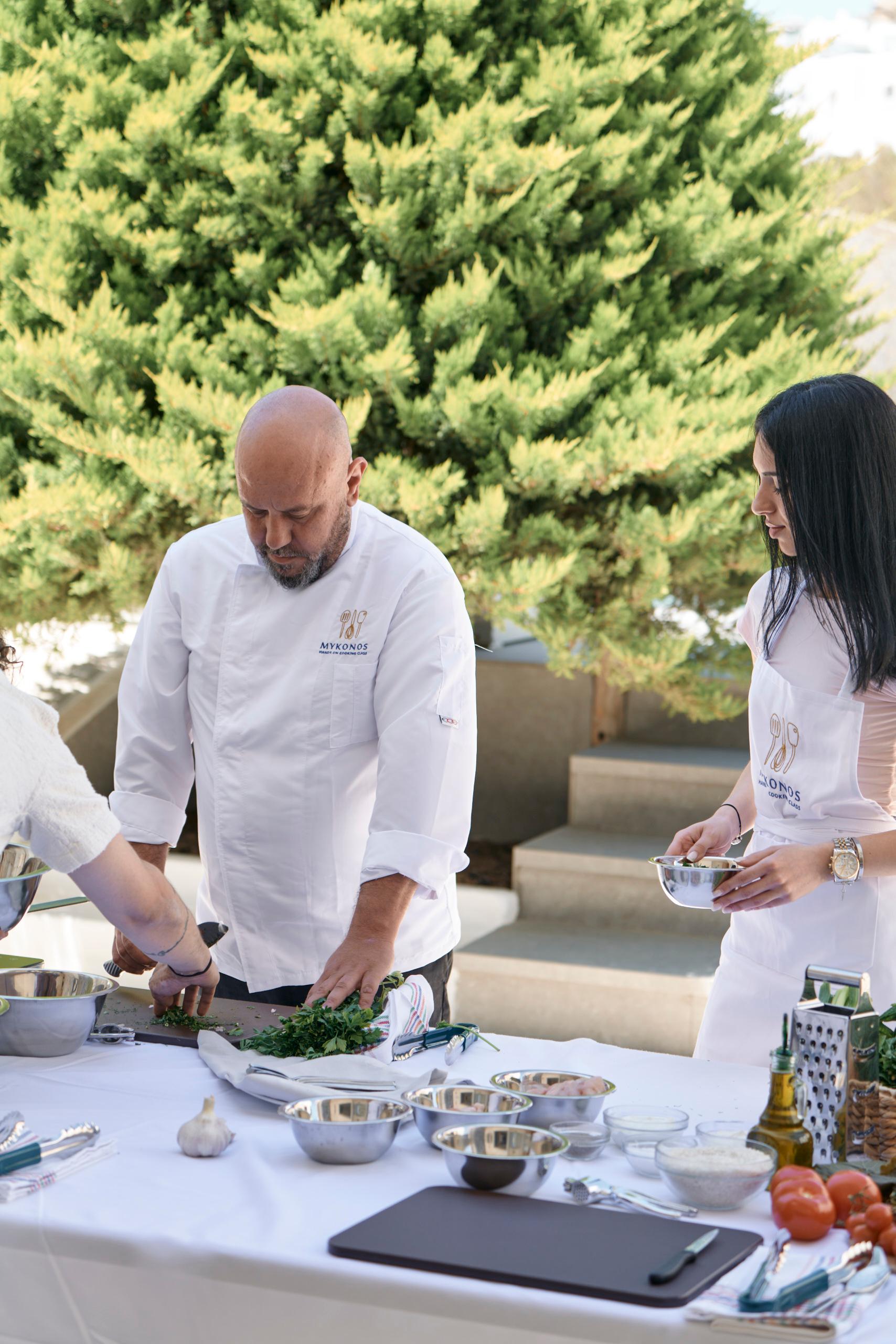 Mykonos: Authentic Greek Cooking Workshop