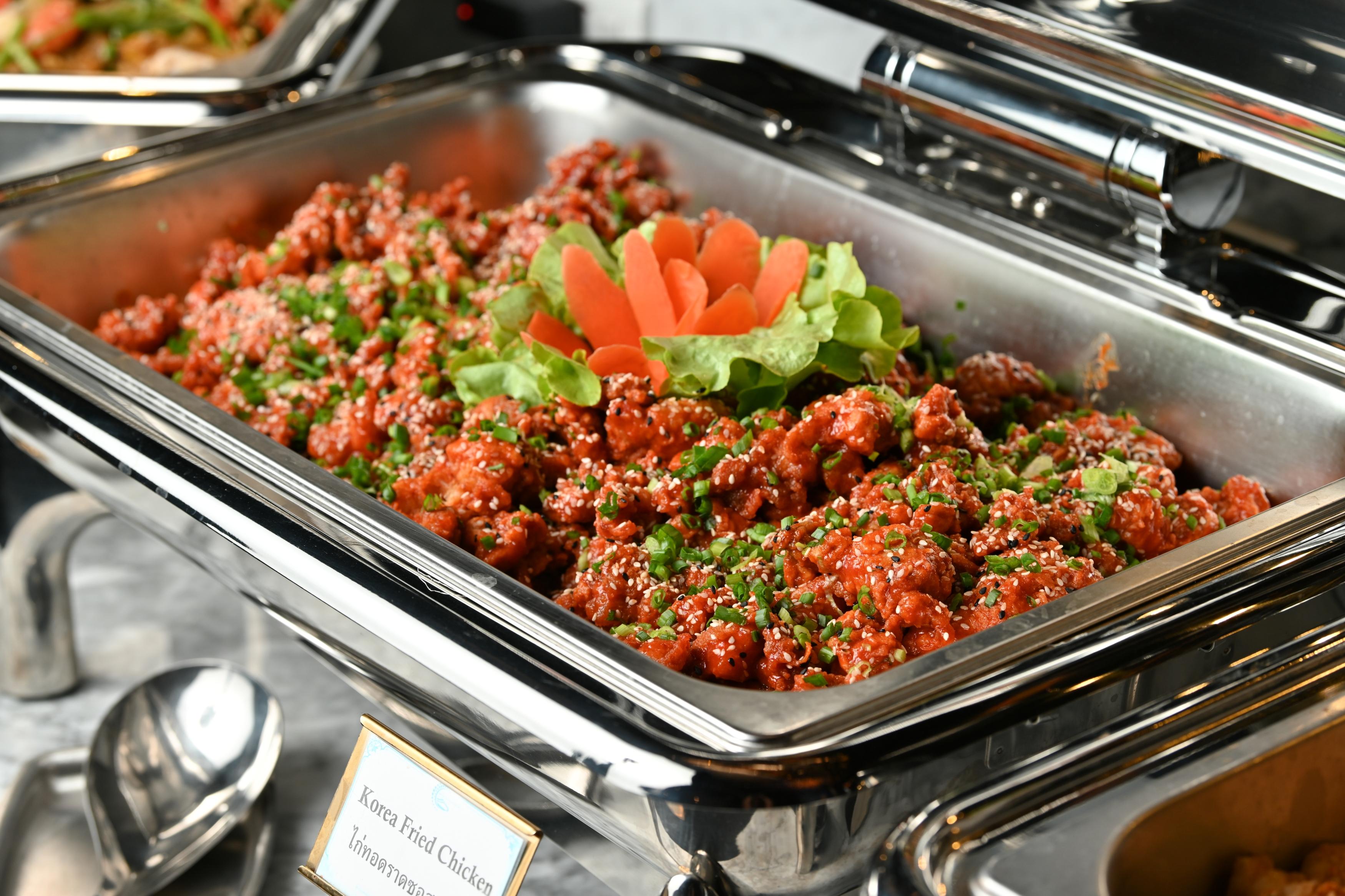 Bangkok: The Planet Sunset & Dinner River Cruise
