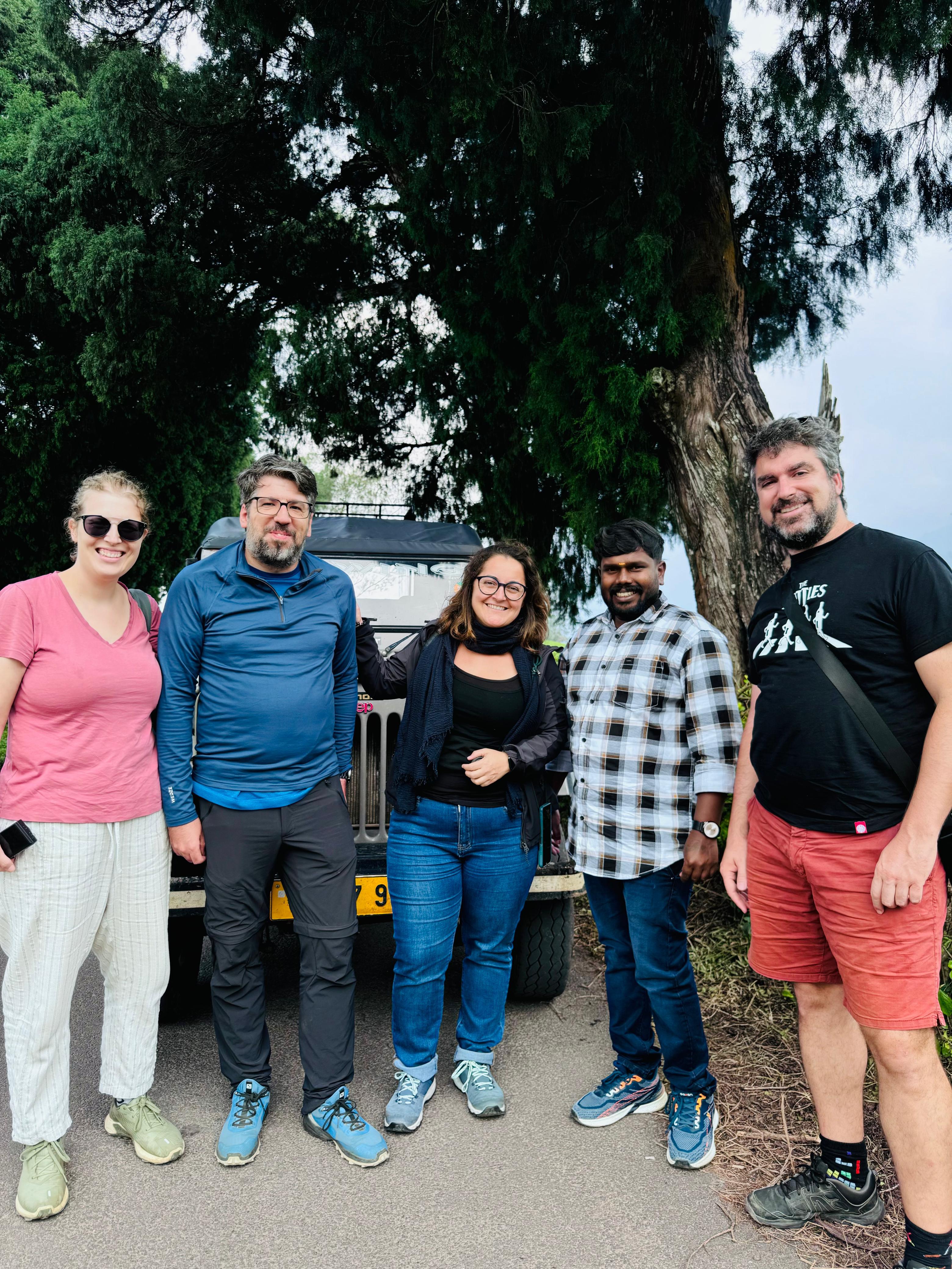 Munnar: Kolukkumalai High-Altitude Tea Estate Jeep Adventure