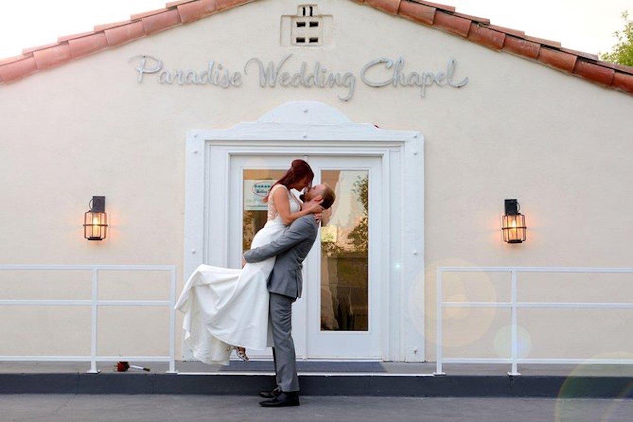 Las Vegas Sign & Go Wedding at Paradise Chapel