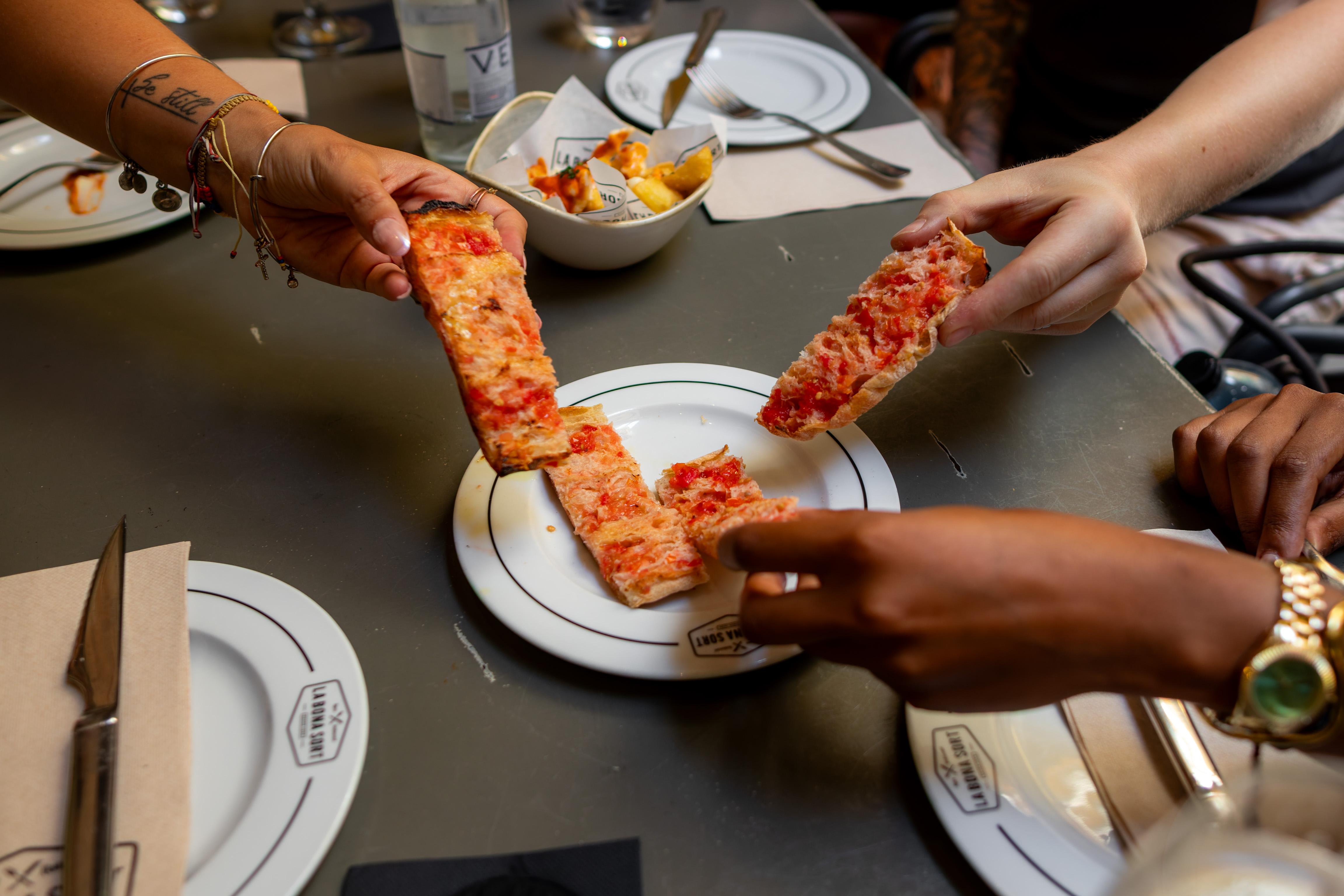 Vegetarian Tapas Walk: Gothic Quarter & El Born