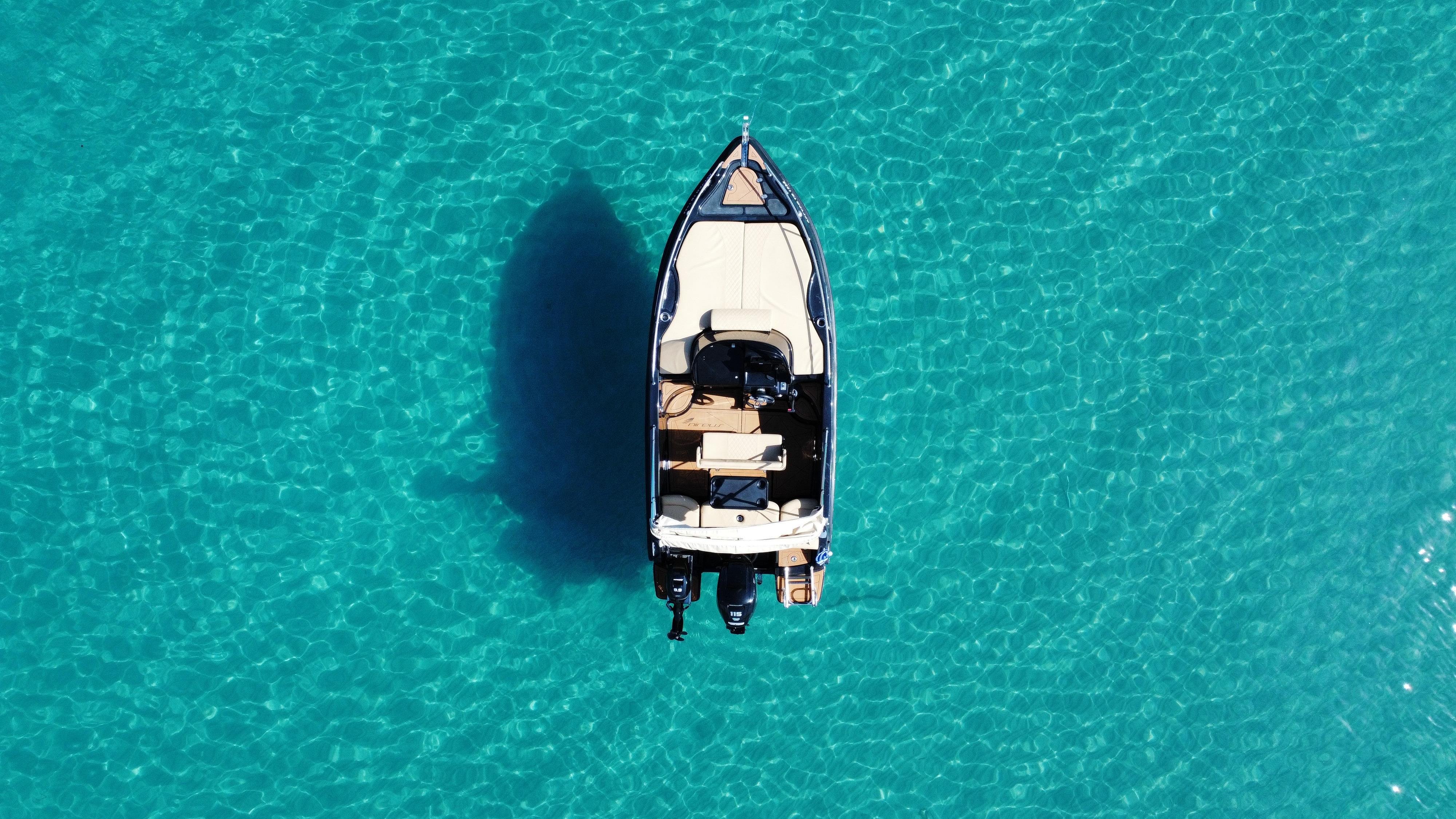 Zakynthos Private Boat Excursion: Shipwreck Beach & Blue Caves