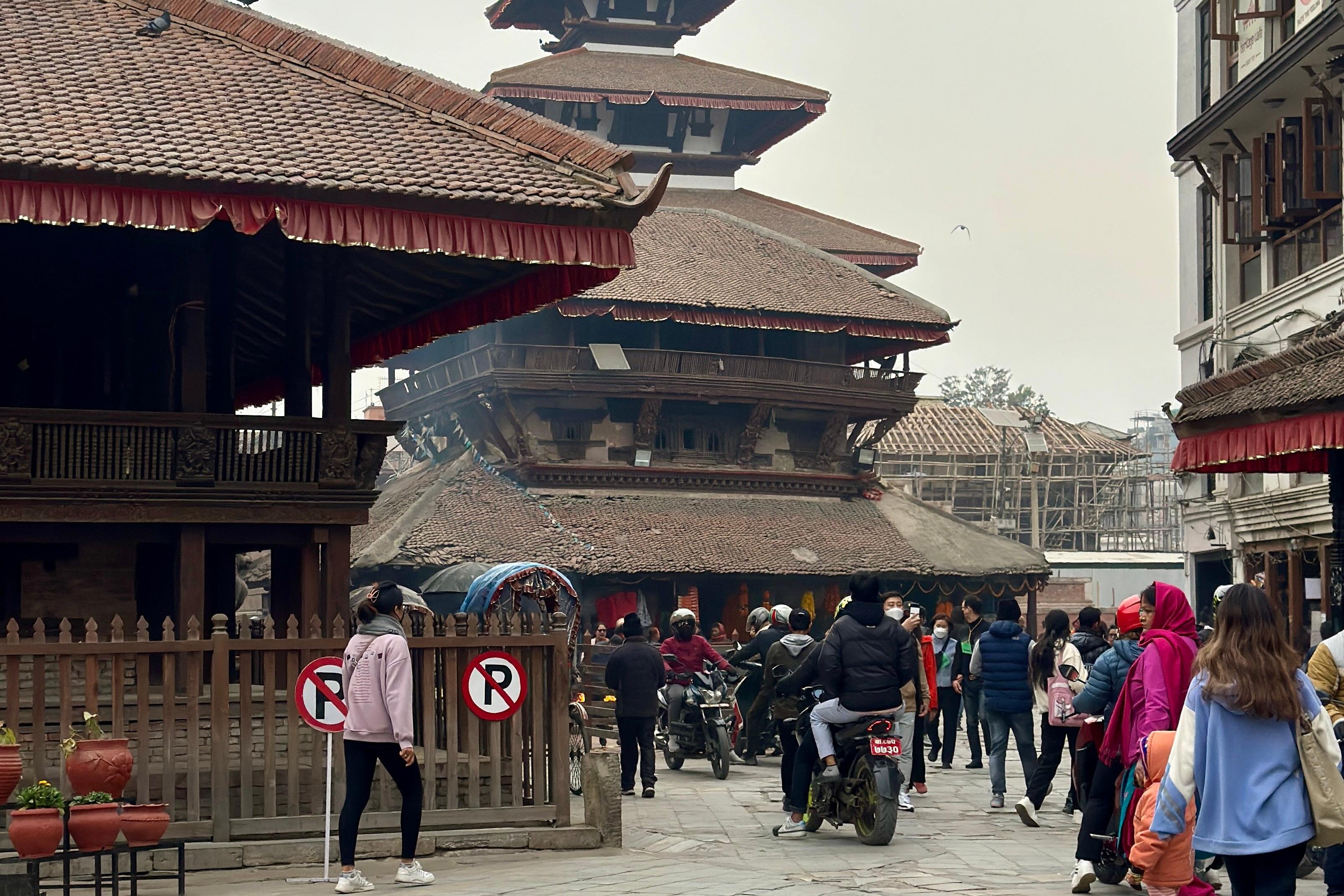 Kathmandu: Complete 7-Site UNESCO Heritage Private or Group Tour