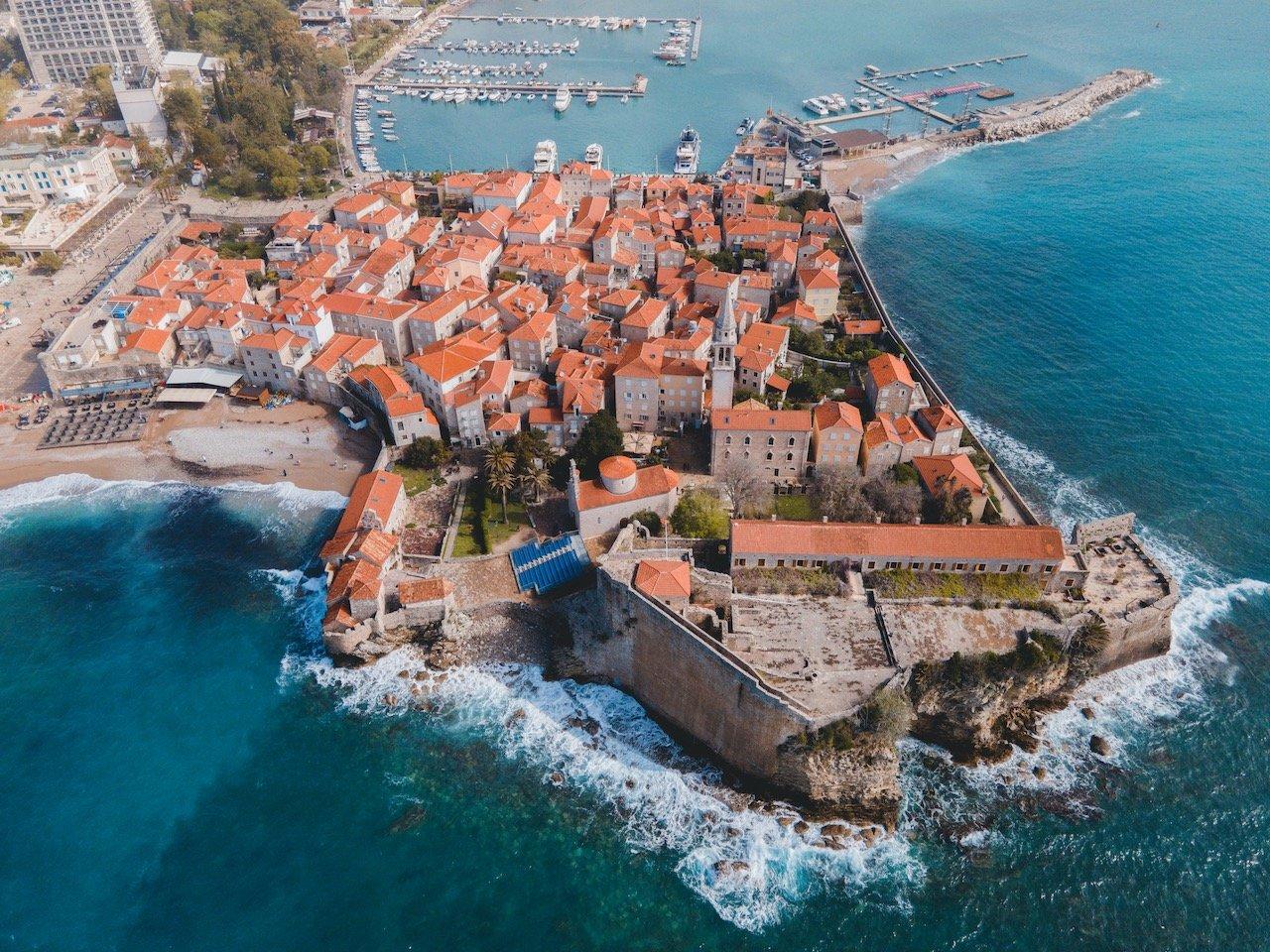 Montenegro Coast: Budva & Kotor Day Trip from Tirana