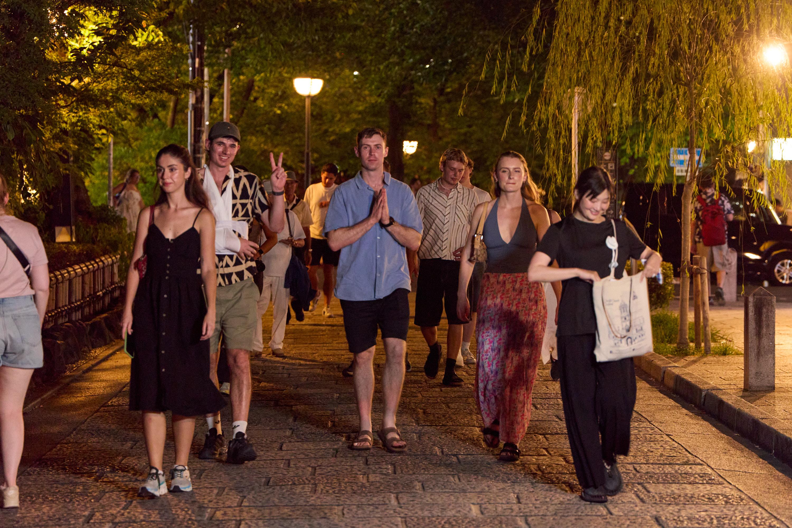 Kyoto: Evening Walking Tour of Gion’s Geisha District