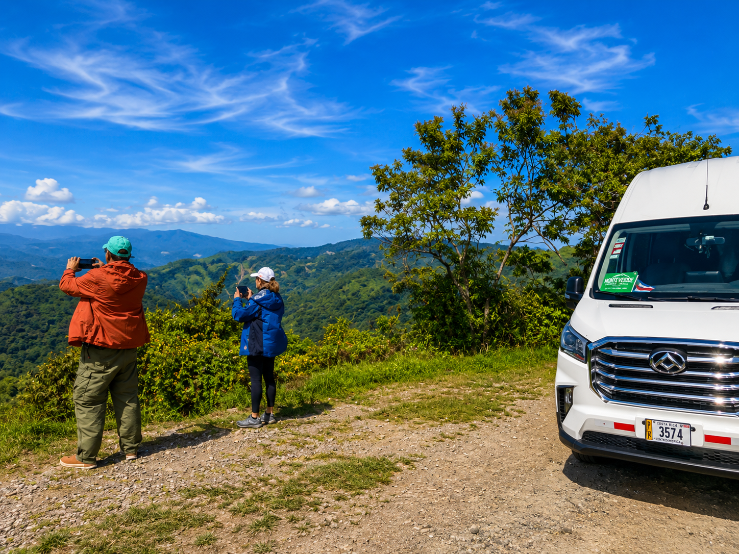 Landschaftlicher Transfer La Fortuna nach Monteverde mit kulturellen Zwischenstopps