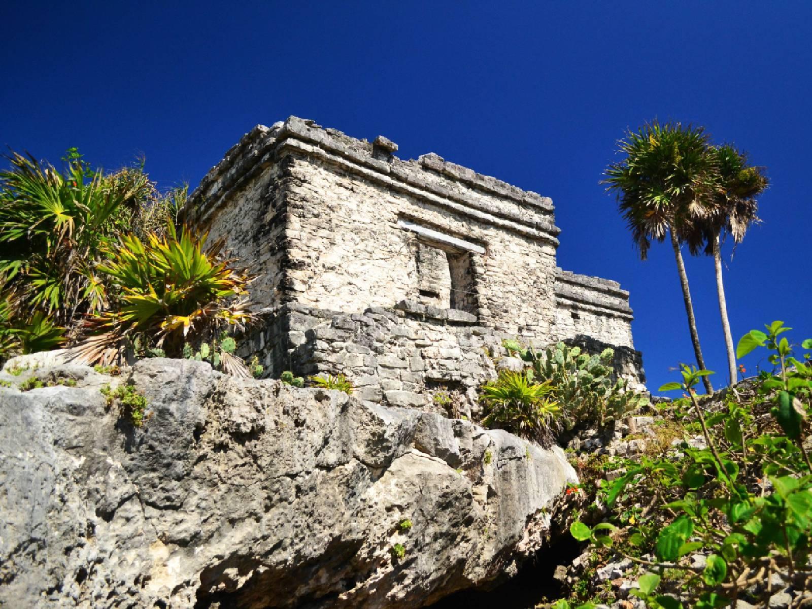 Tulum Archaeological Zone: Expert-Led Walking Tour