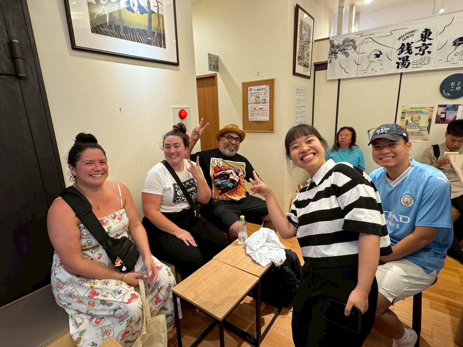 Tokyo: Tattoo-Friendly Public Bath Experience with Guide — Japanese onsen experience photo 5