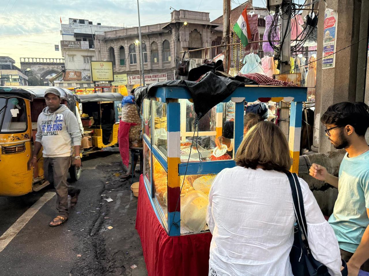Hyderabad Culinary Heritage: Guided Street Food Walk