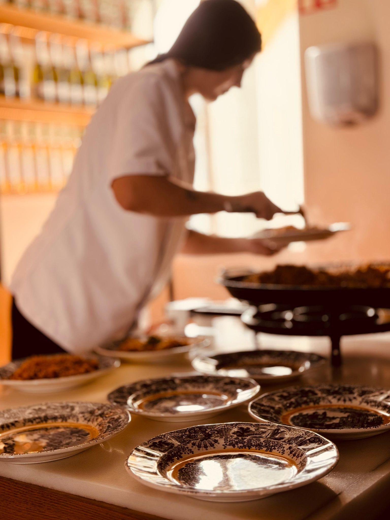 paella cooking class in Seville — photo 8