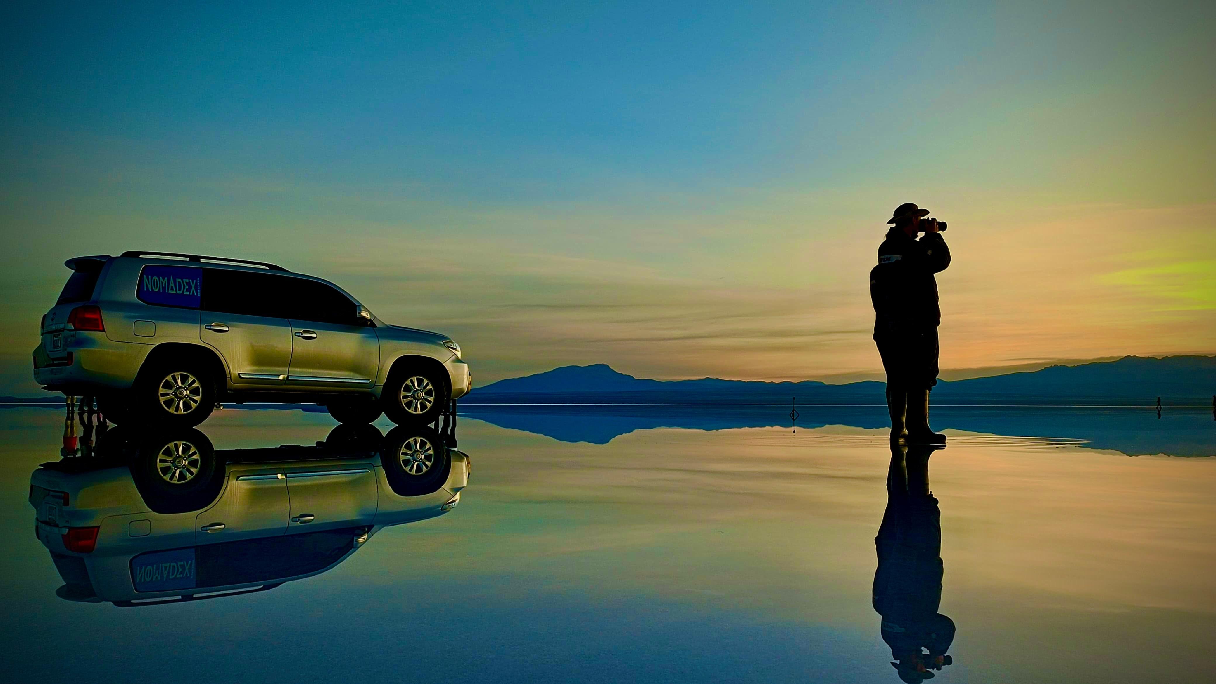 Uyuni Salt Flats Private Day Tour with Sunset & Stargazing