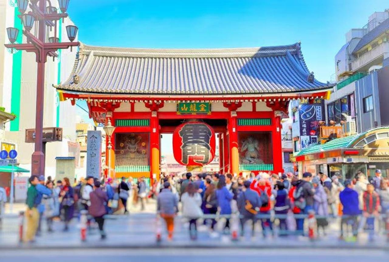 Tokyo to Kawagoe: Imperial Palace, Asakusa & Little Edo Day Tour