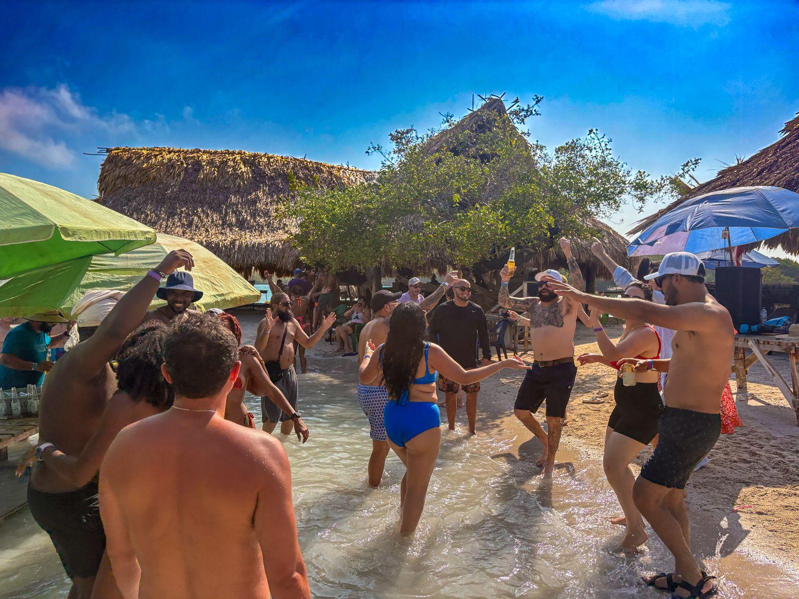 Cartagena Ultimate Island Party Cruise to Cholón