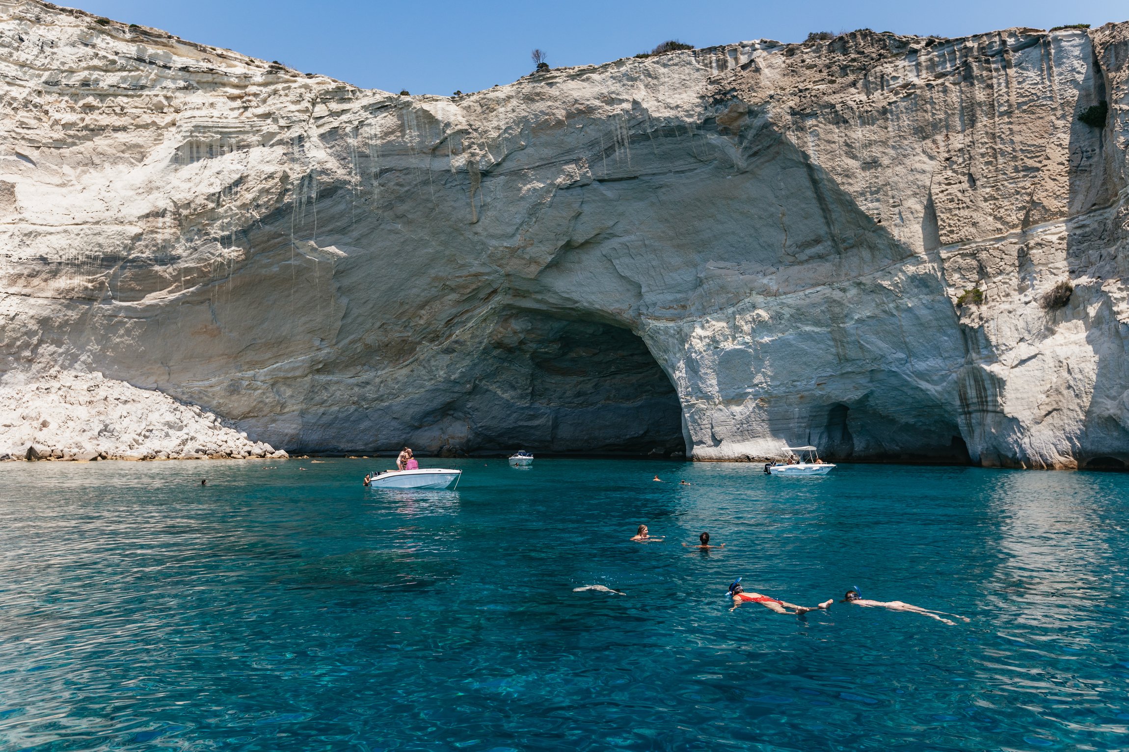Milos: Kleftiko Cruise with Meal, Drinks and Photos at Sykia - 2026 (Verified Reviews)