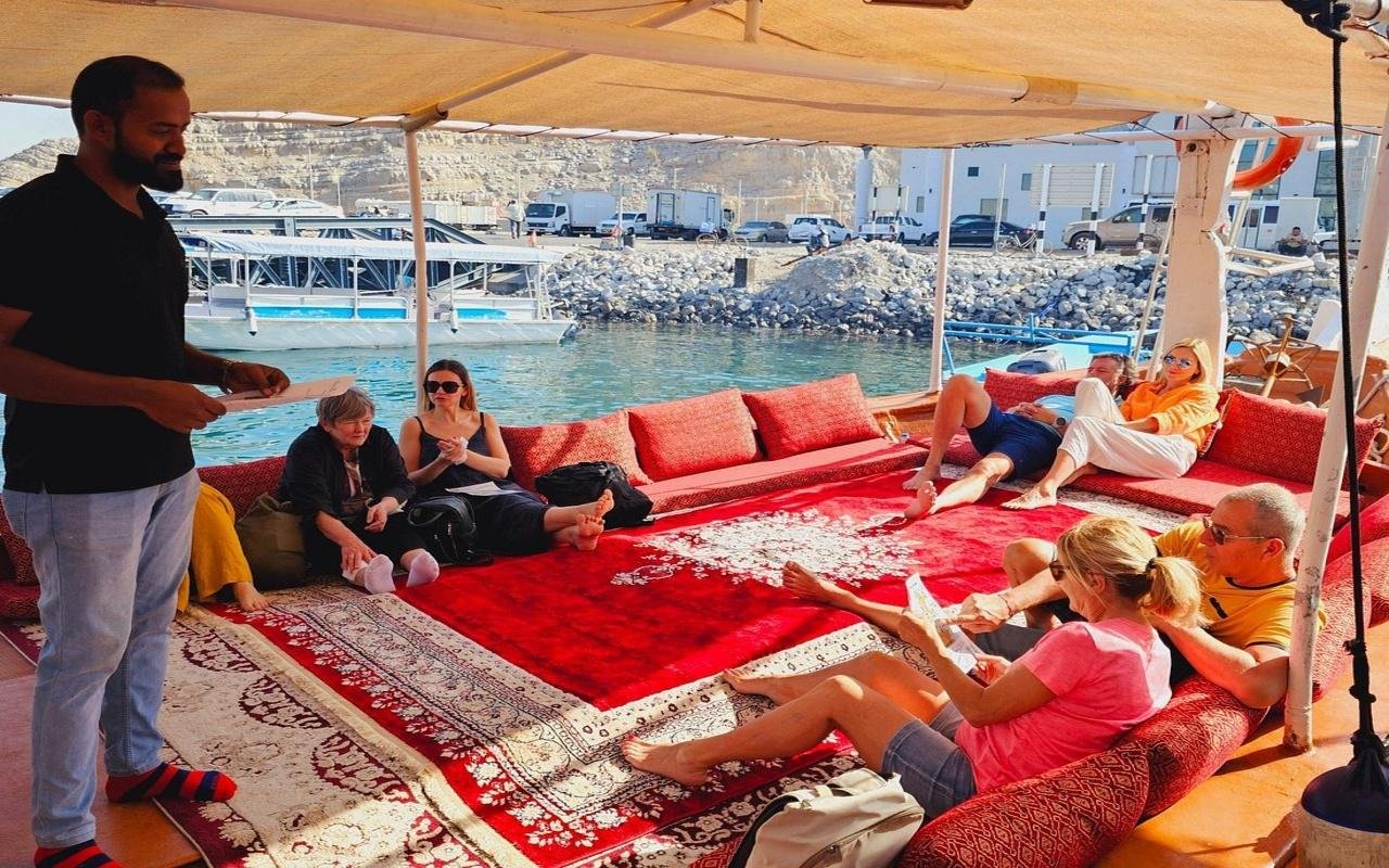 Khasab Fjords Dhow Cruise from Dubai with Snorkeling