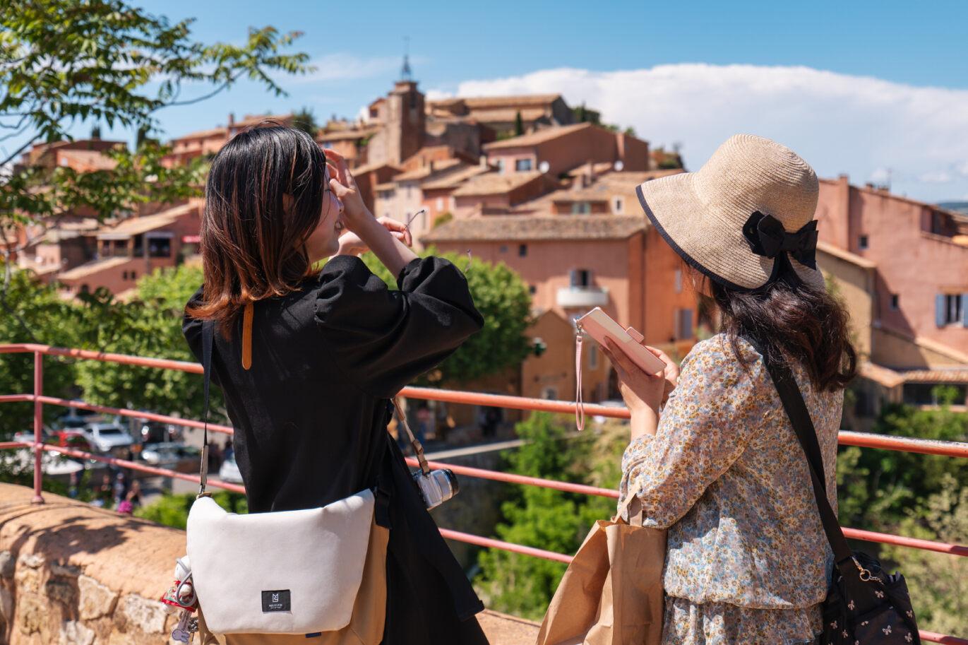 Luberon Villages Tour from Marseille Cruise Terminal