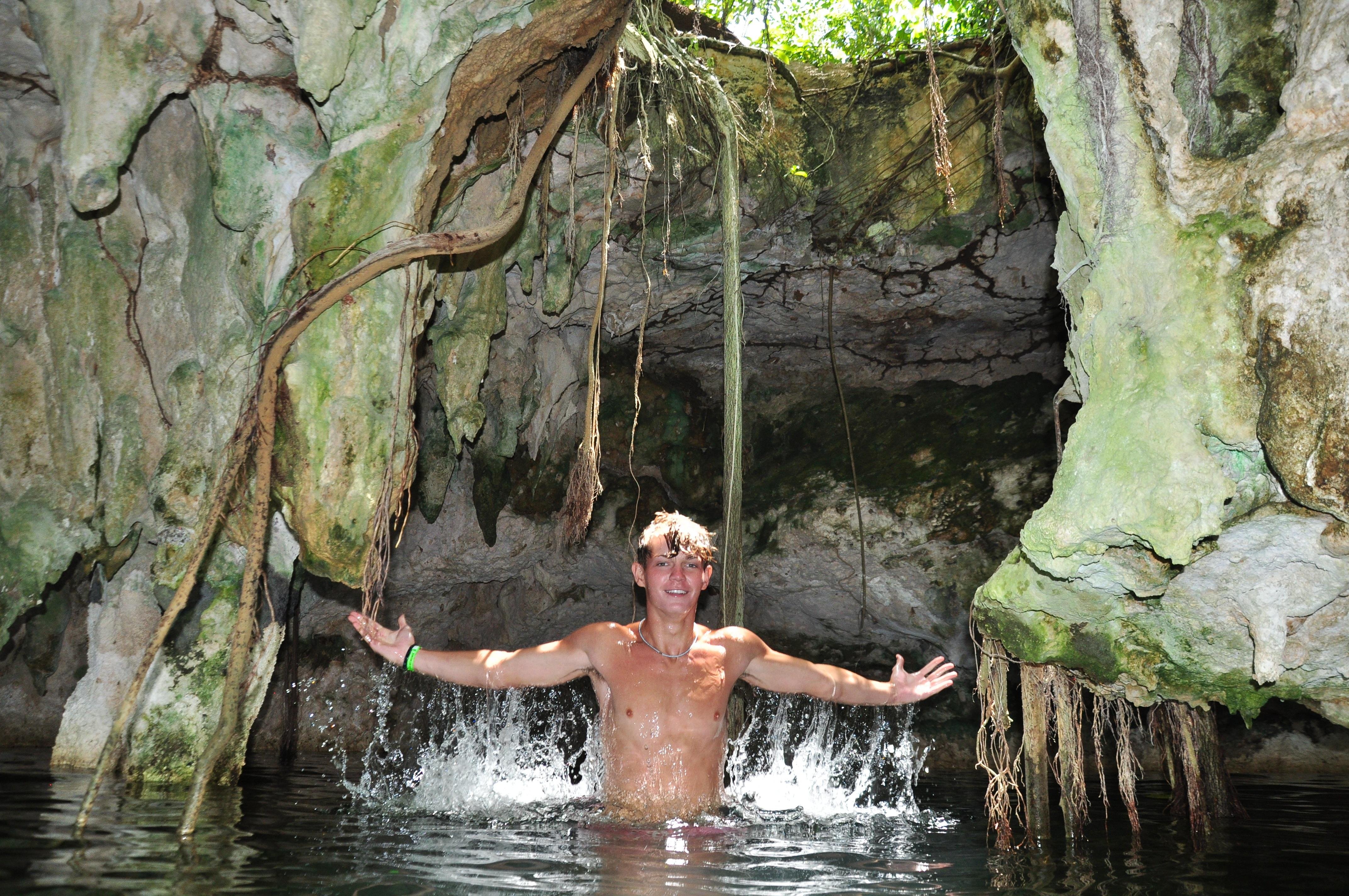 Punta Cana Monkey Park, Dominican Farm & Cenote Swim – Full Day Combo