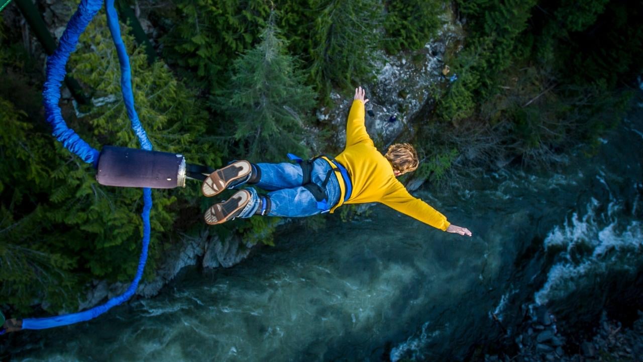 Kathmandu to Kusma: 2-Day Bungee & Pokhara Expedition