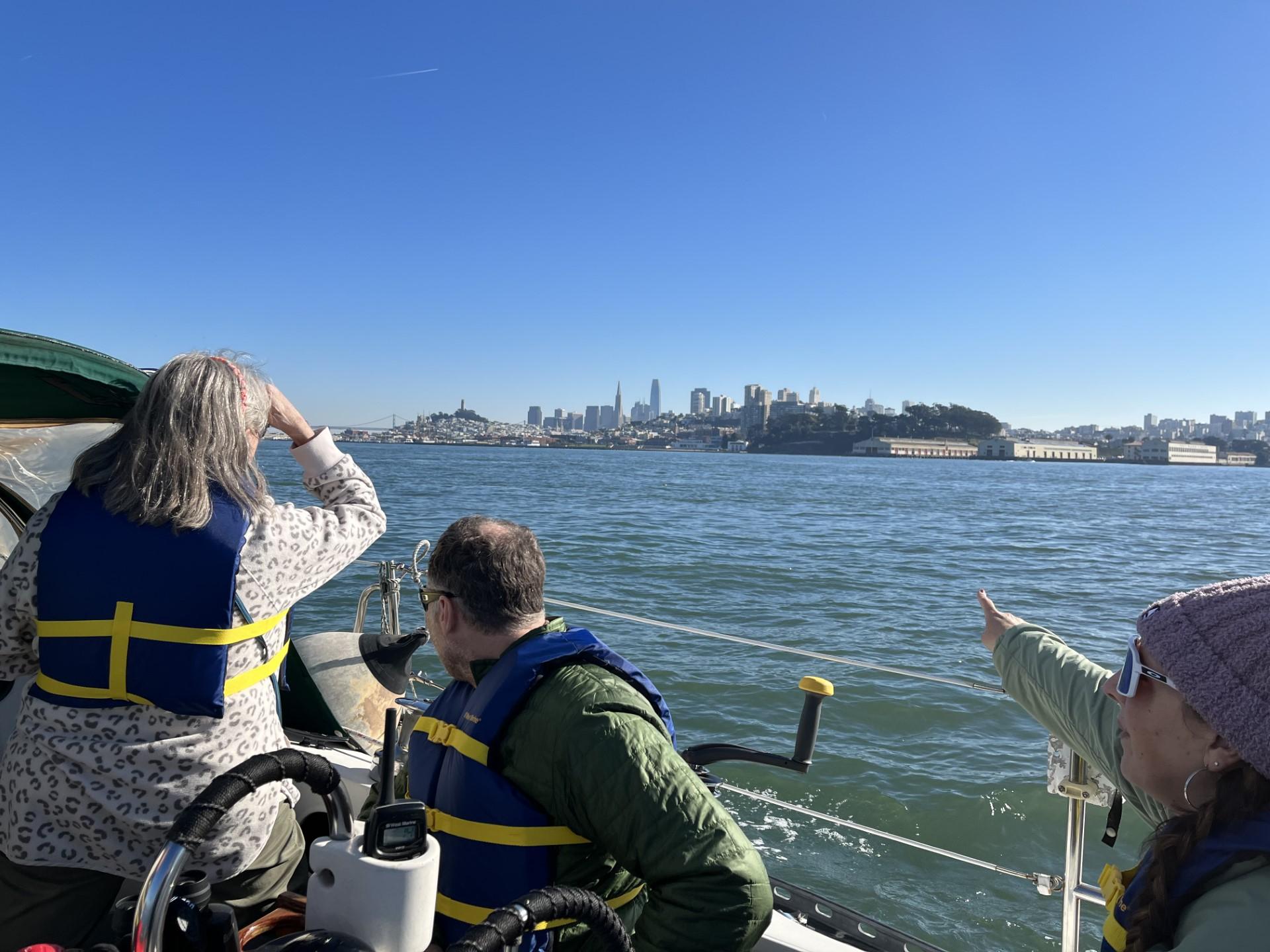 San Francisco: 2-Hour Interactive Sunset Bay Sailing Cruise