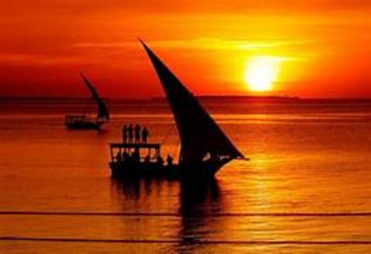 Zanzibar Sunset Dhow Cruise – Nungwi & Kendwa