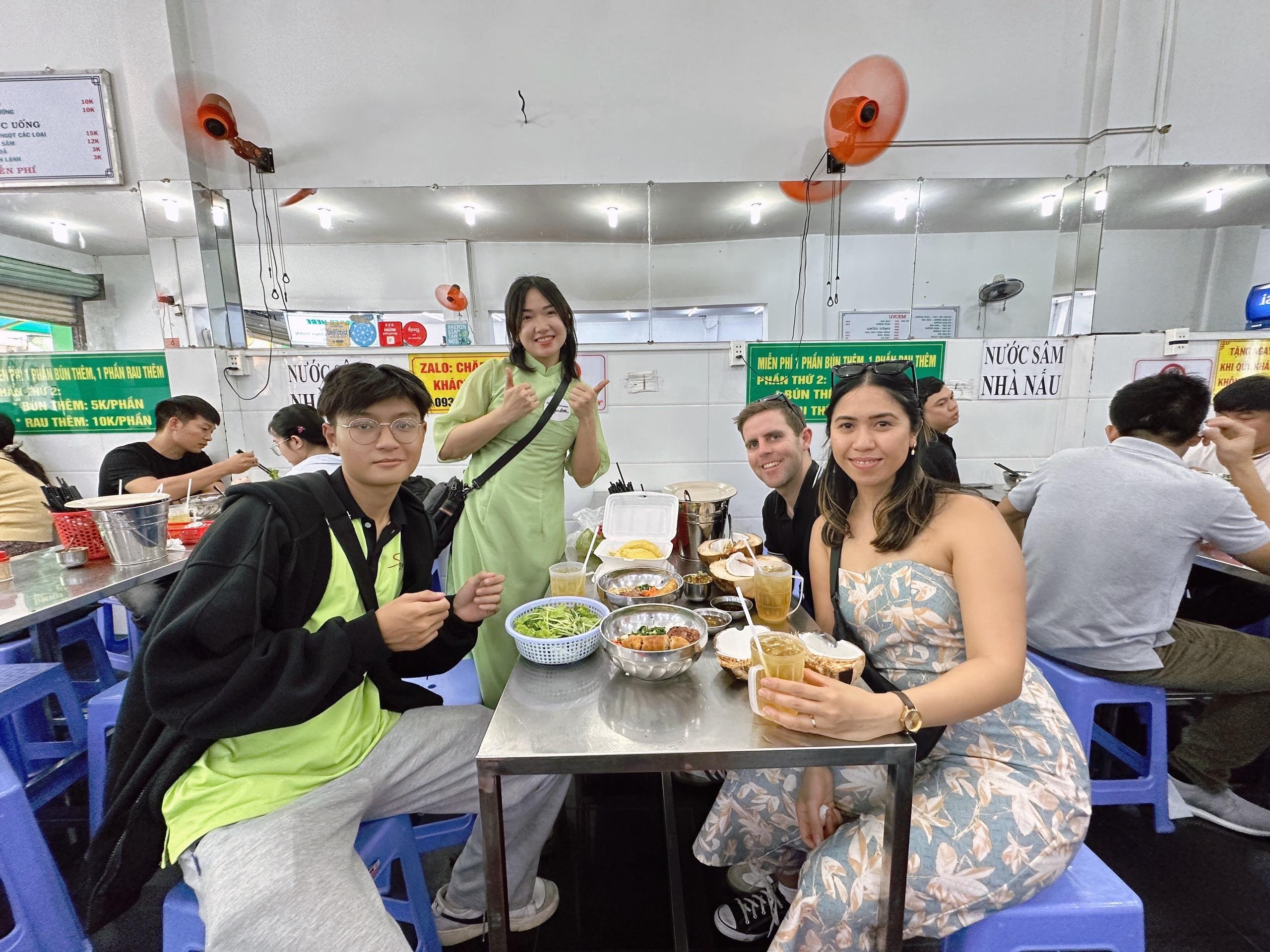 food tour in Saigon — photo 19