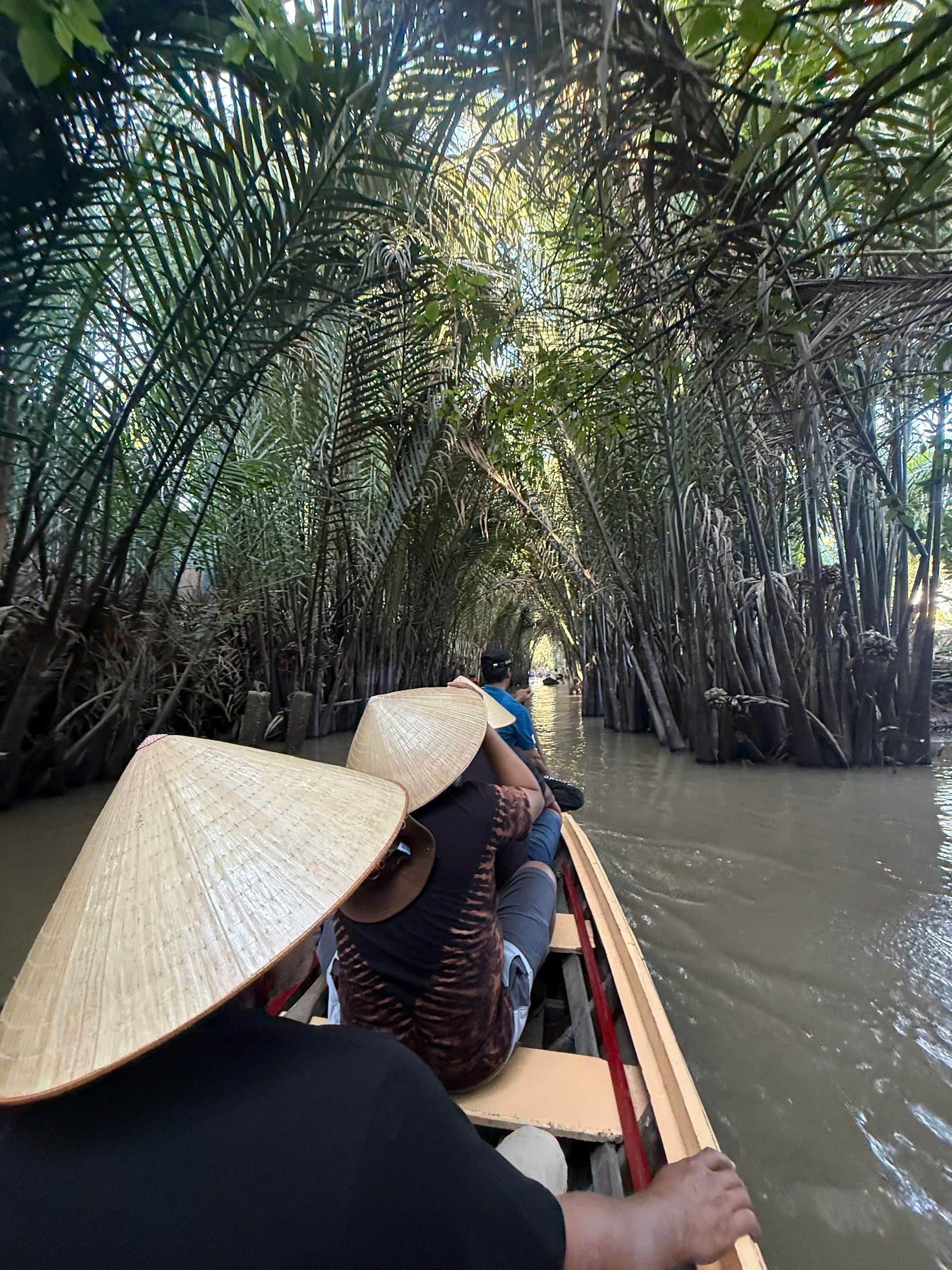 2-Day Mekong Delta Adventure & Cai Rang Market