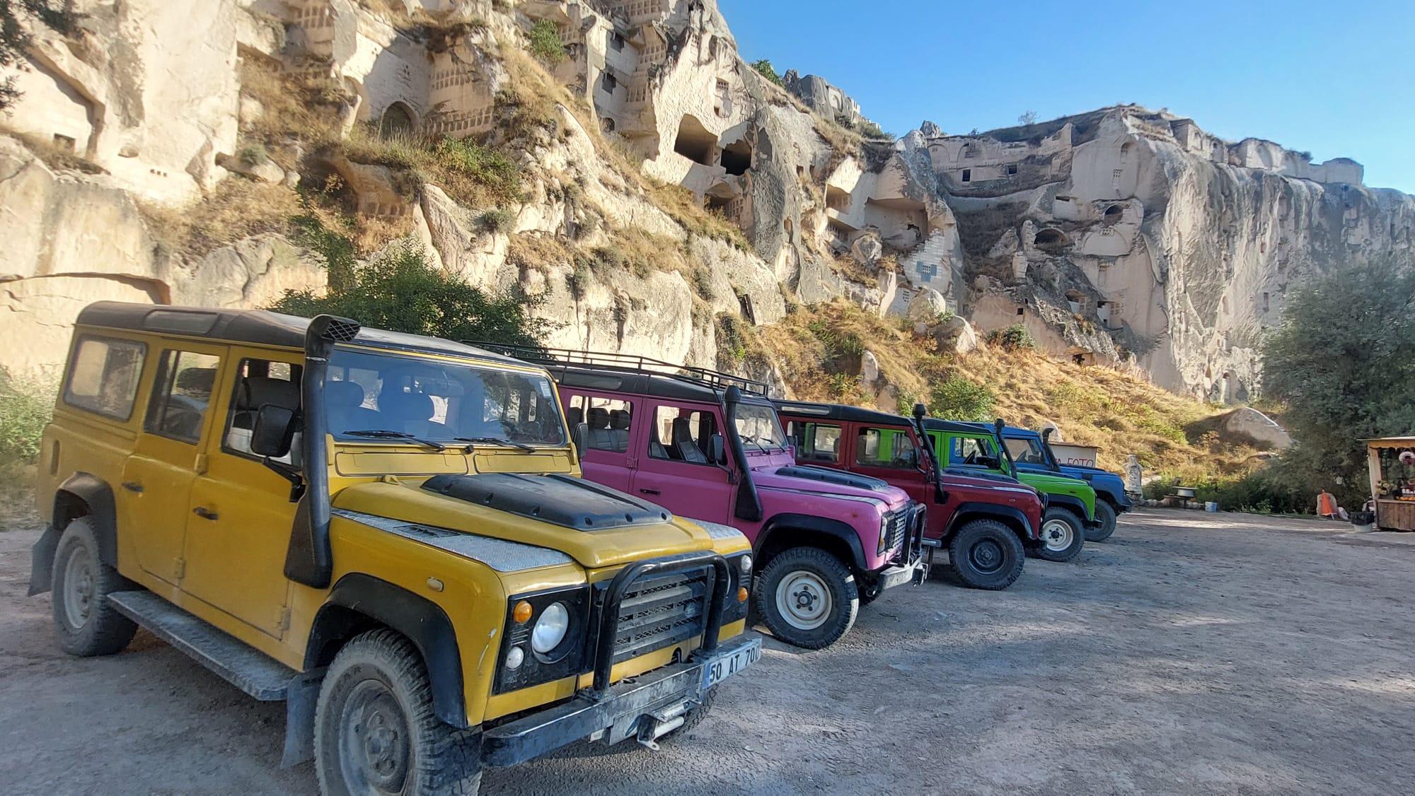 Cappadocia Off-Road Jeep Safari with Champagne Toast