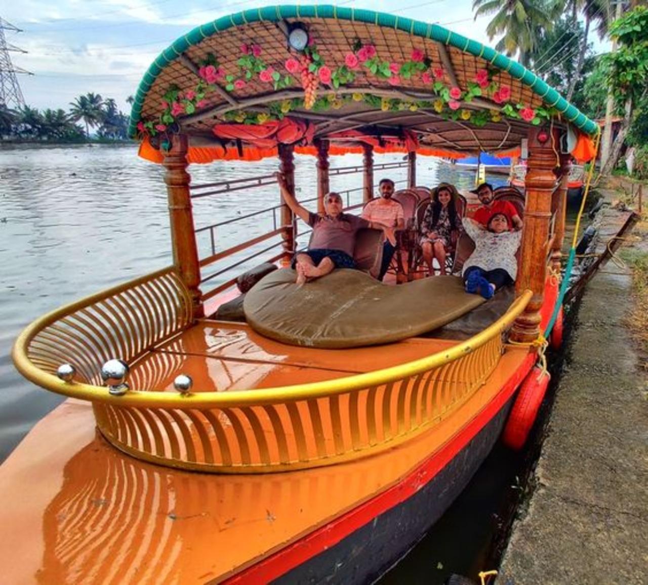 Private Kerala Highlights: Alleppey Backwaters & Fort Kochi Tour