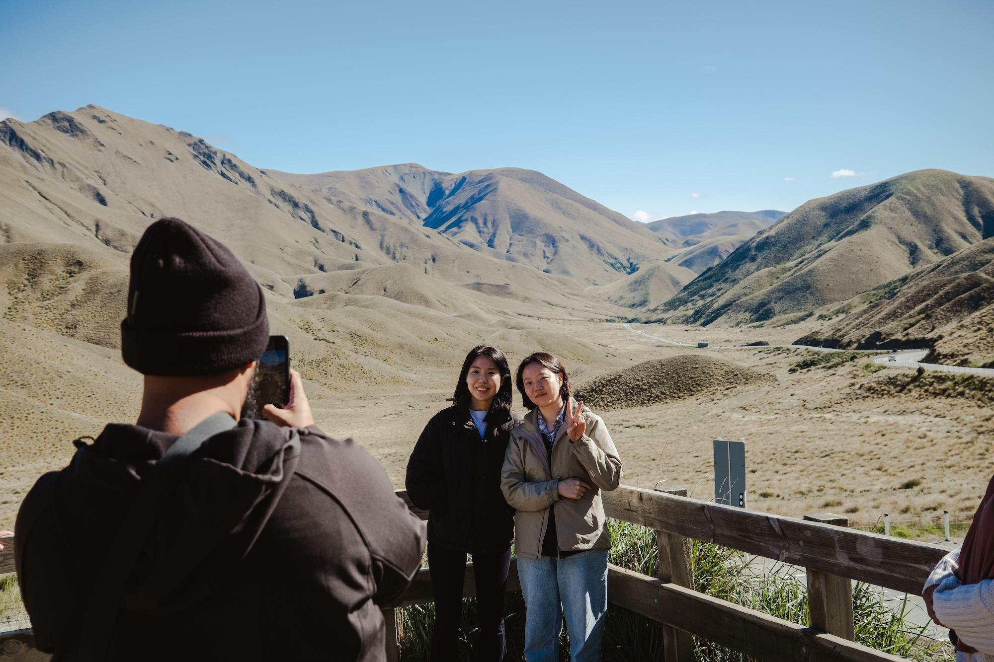 Queenstown: Small Group Scenic Mt Cook Day Tour