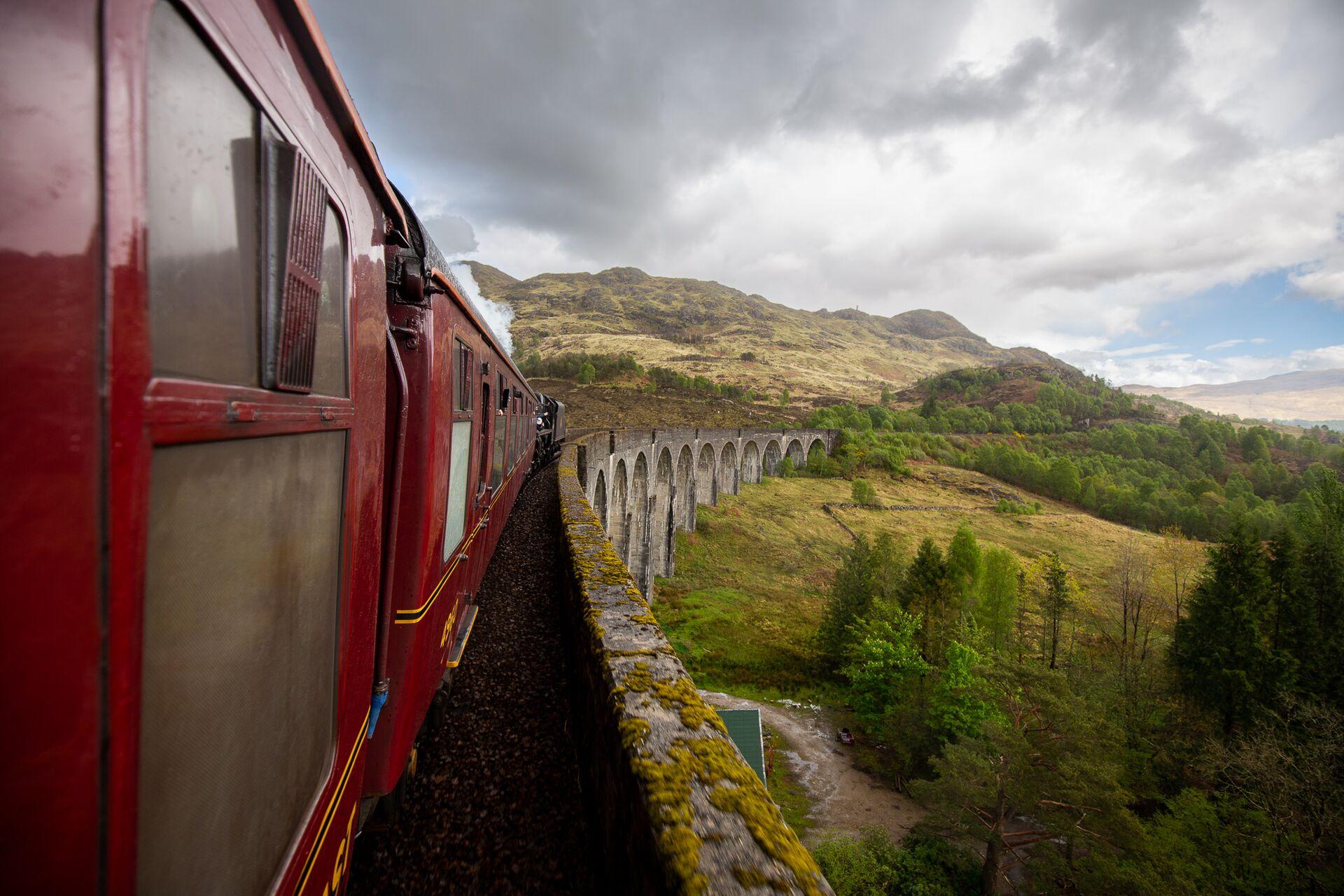 Glasgow: Scottish Highlands & The Hogwarts Express Day Tour