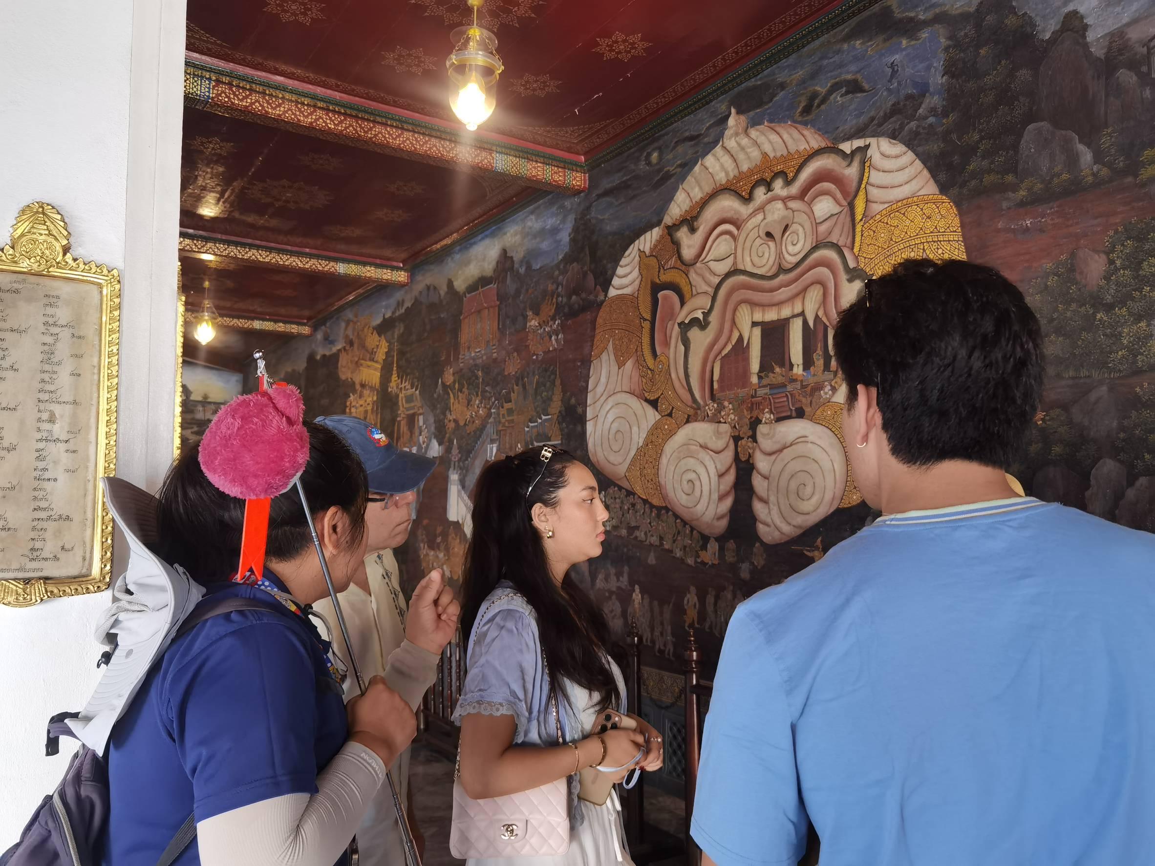 Bangkok Cultural Half-Day: Grand Palace, Wat Pho & Wat Arun