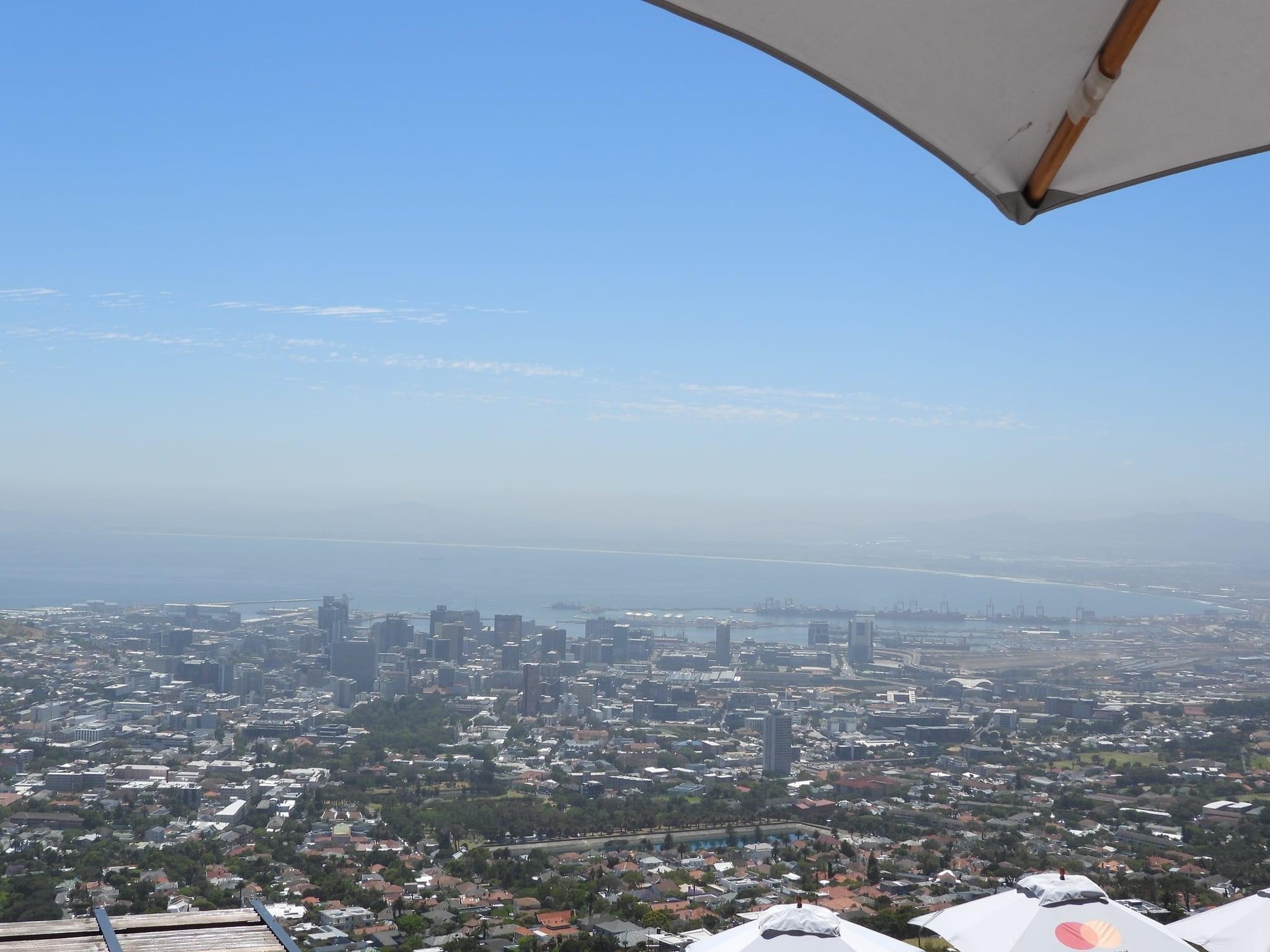 Cape Town Highlights: Table Mountain & Boulders Beach Full-Day Tour