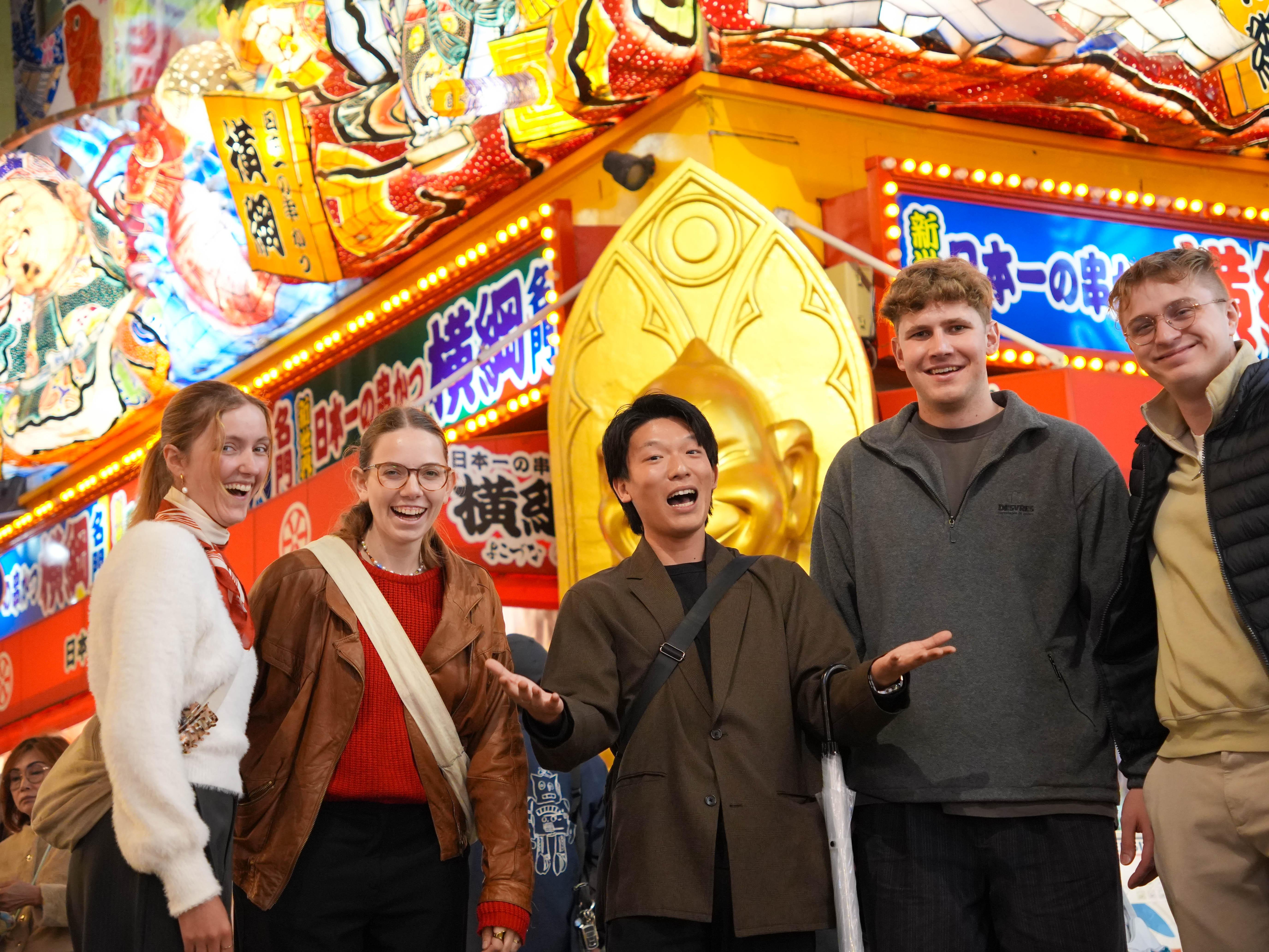 Osaka Street Food Tour: 17 Tastings in Shinsekai