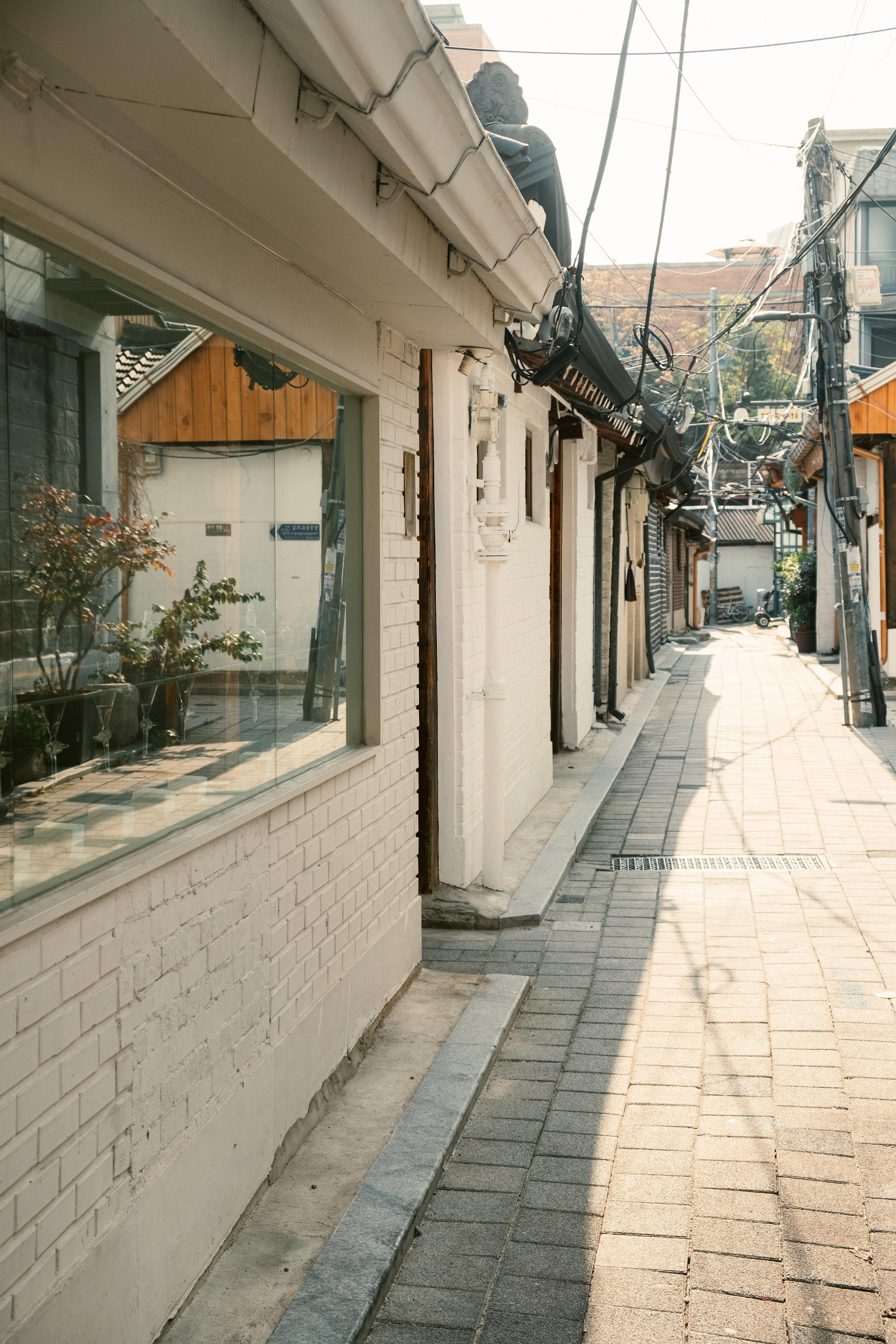 Seoul: Perfume-Making Workshop in a Hanok — Seoul K-beauty experience photo 3